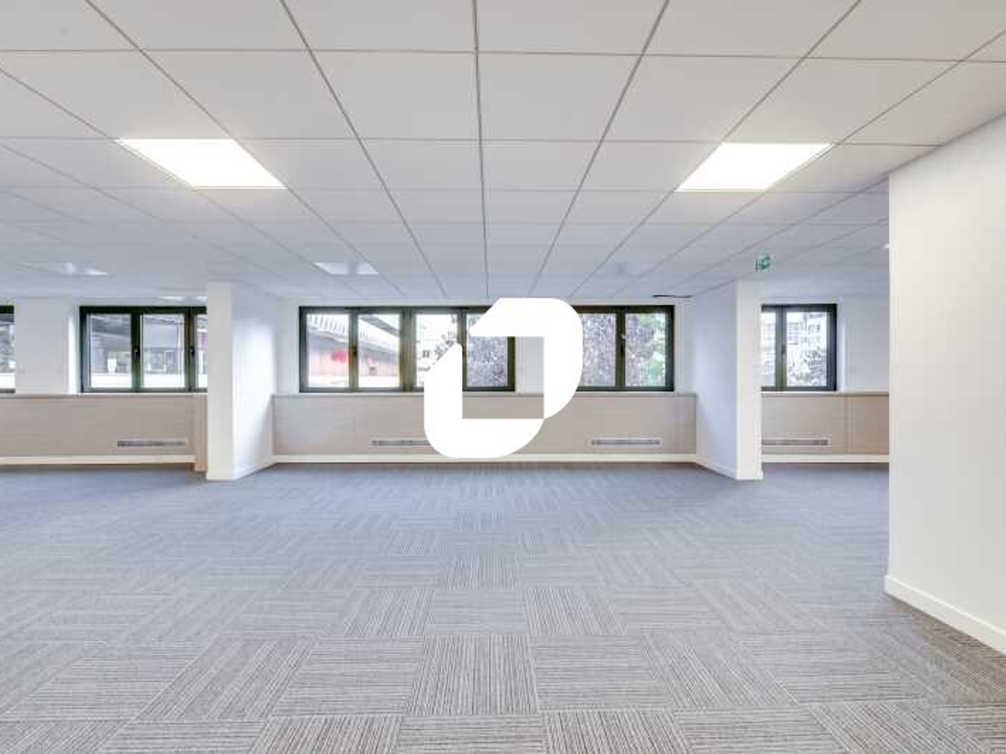 A VENDRE, BUREAUX AVEC VUE EXCEPTIONNELLE