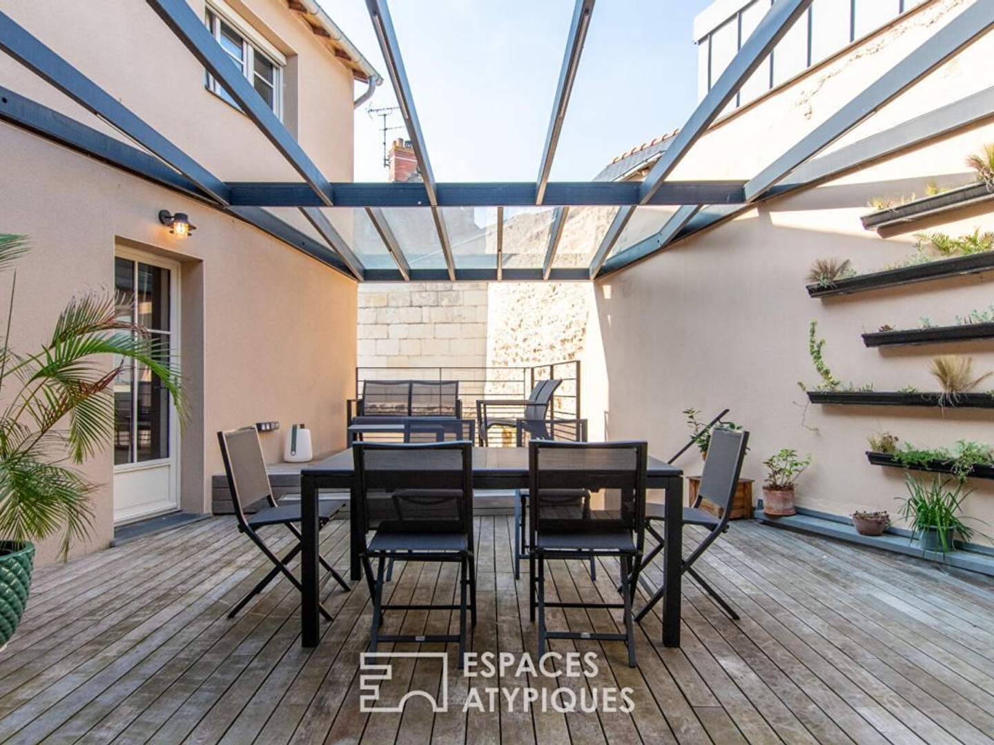 Maison à vendre - 7 pièces - 189m2 - Les Garennes Sur ... (49320)