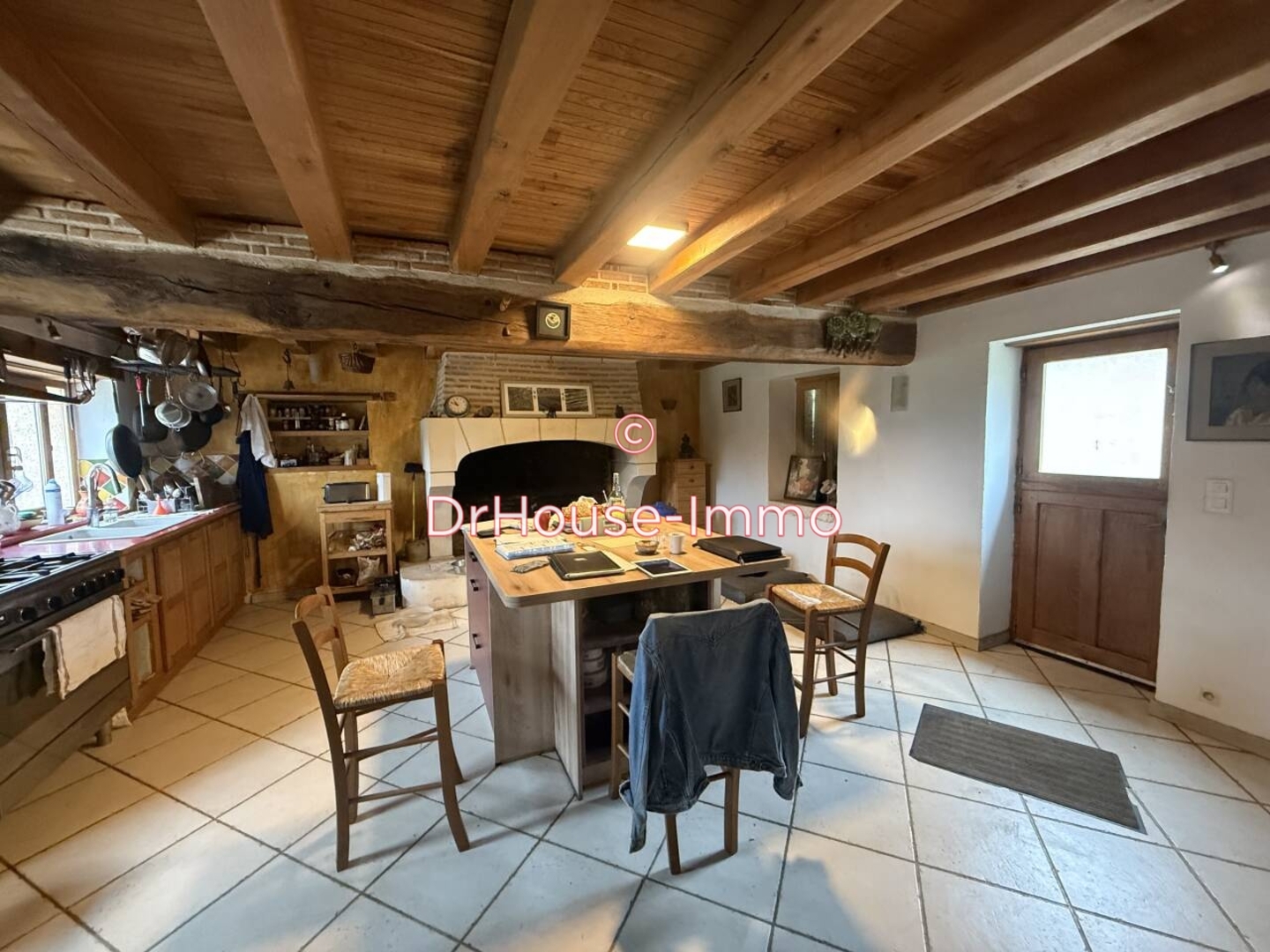Maison à vendre - 8 pièces - 220m2 - Arthon (36330)