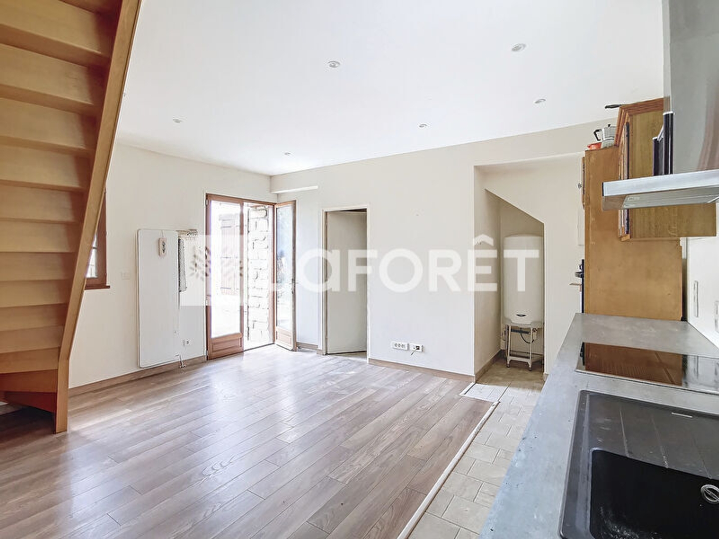 Appartement à vendre - 2 pièces - 42m2 - Fontenay-En-Parisis (95190)
