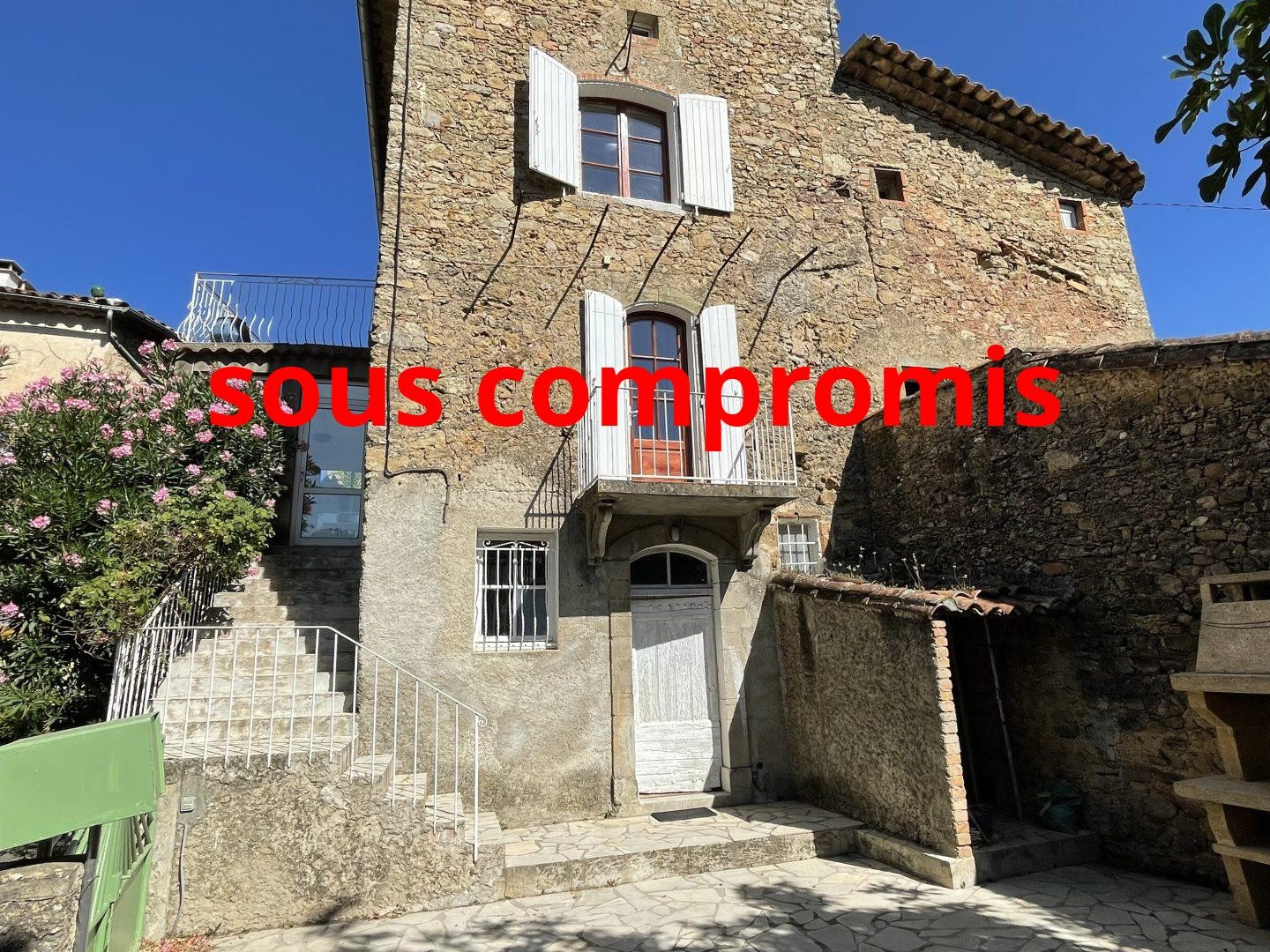 maison en pierre
