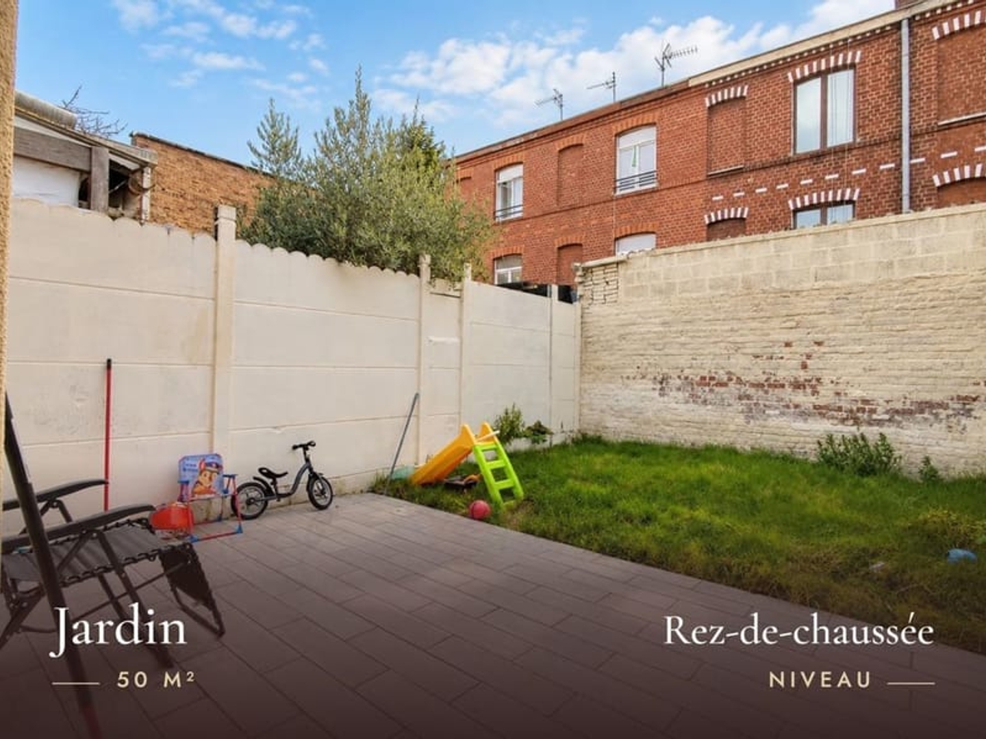 Immeuble à vendre - 1 pièce - 140m2 - Faches-Thumesnil (59155)