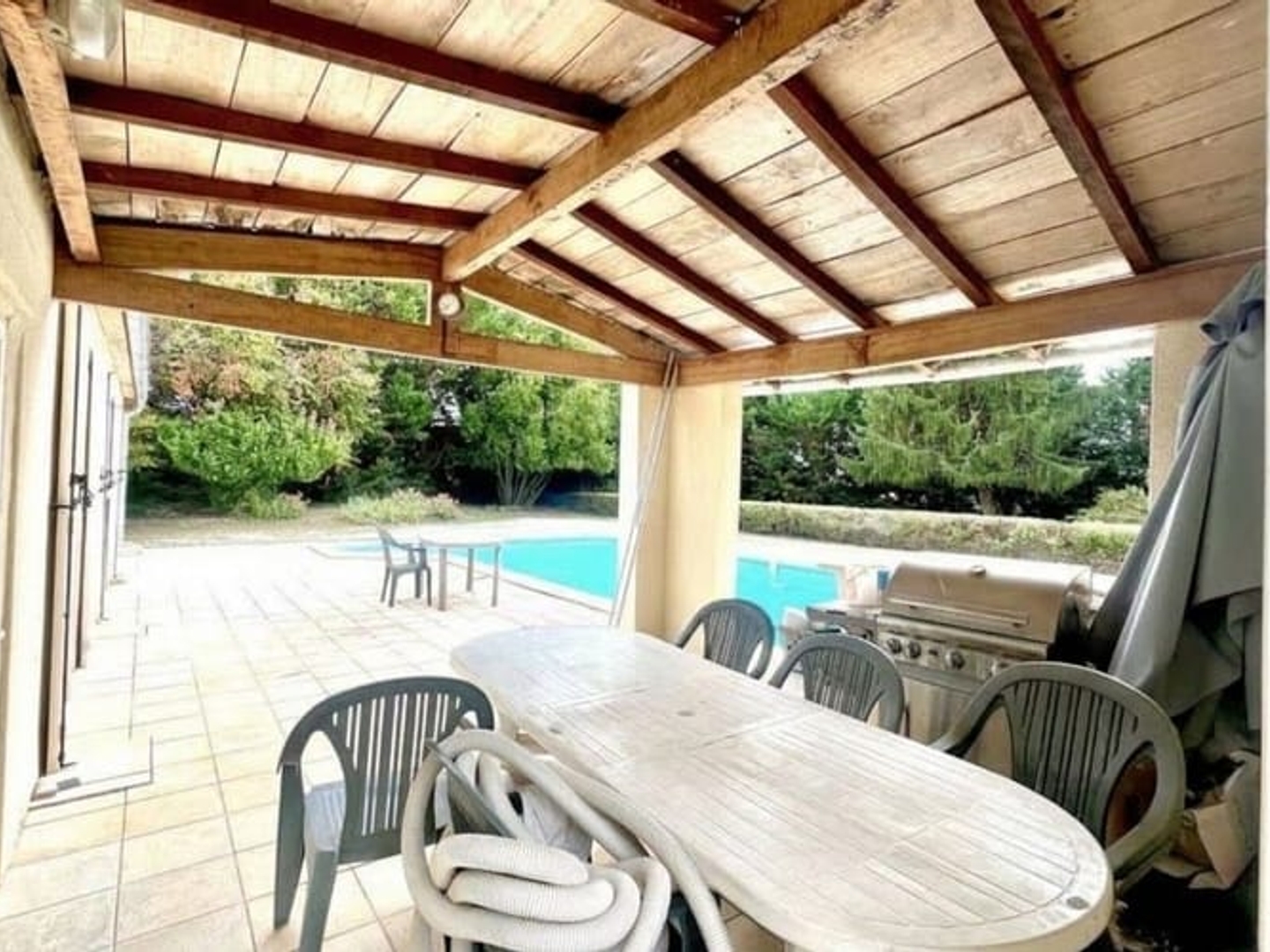 Maison à vendre - 5 pièces - 153m2 - Courcoury (17100)
