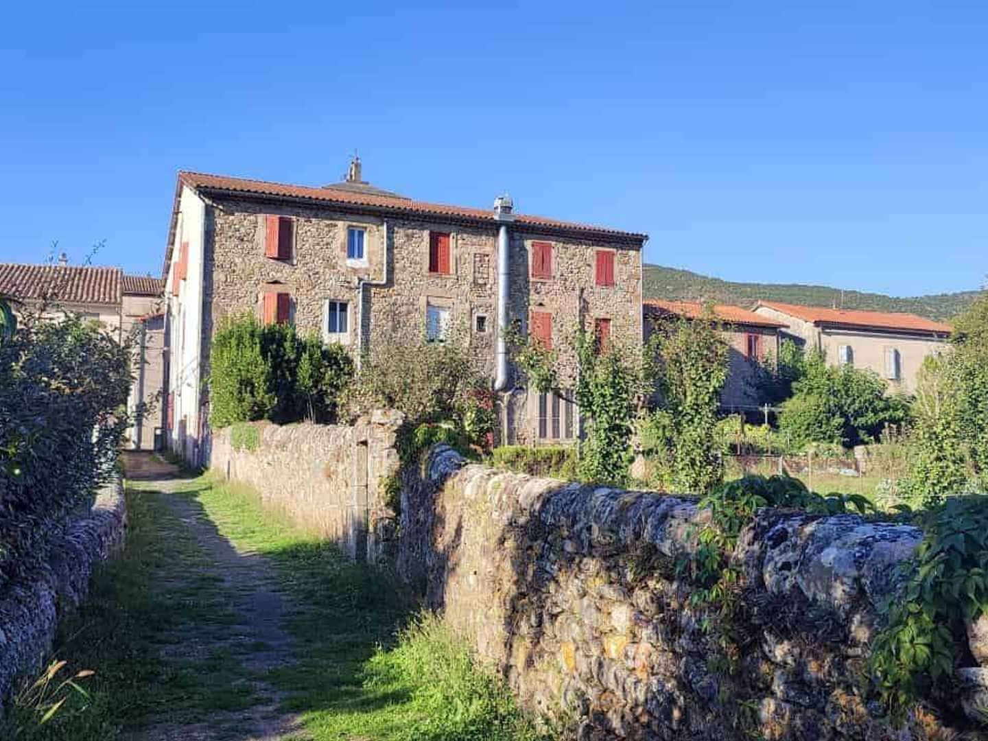 A vendre hôtel restaurant à Ceilhes-et-Rocozels