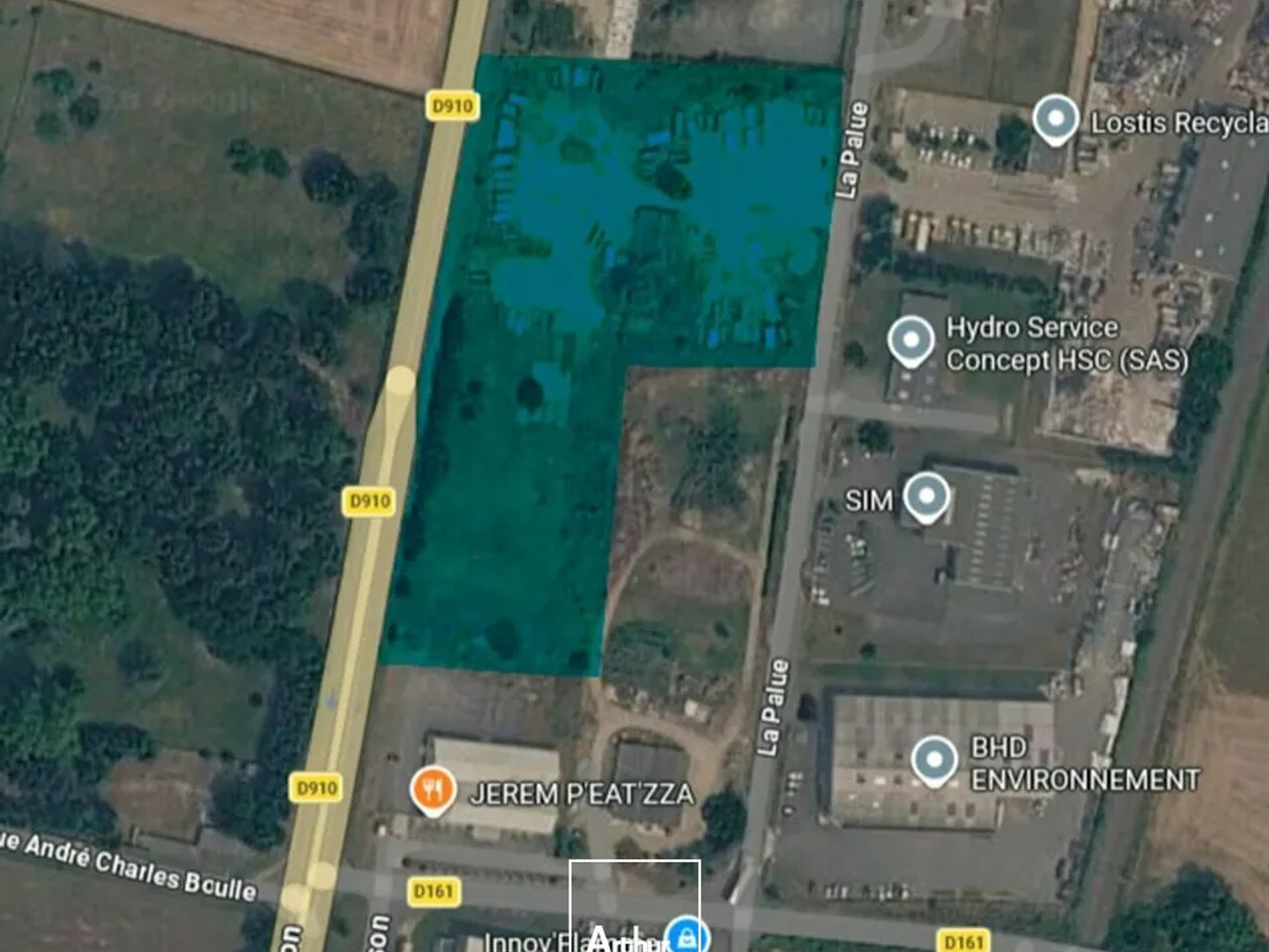 Terrain de 16 385 m² à l'achat- Excellente visibilité D910 - Poitiers