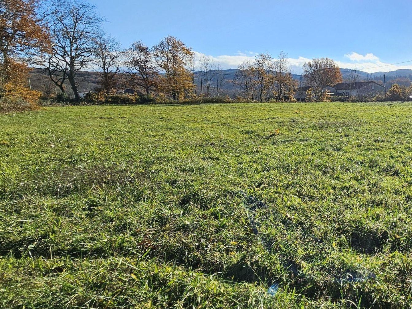 Terrain 3900 m²