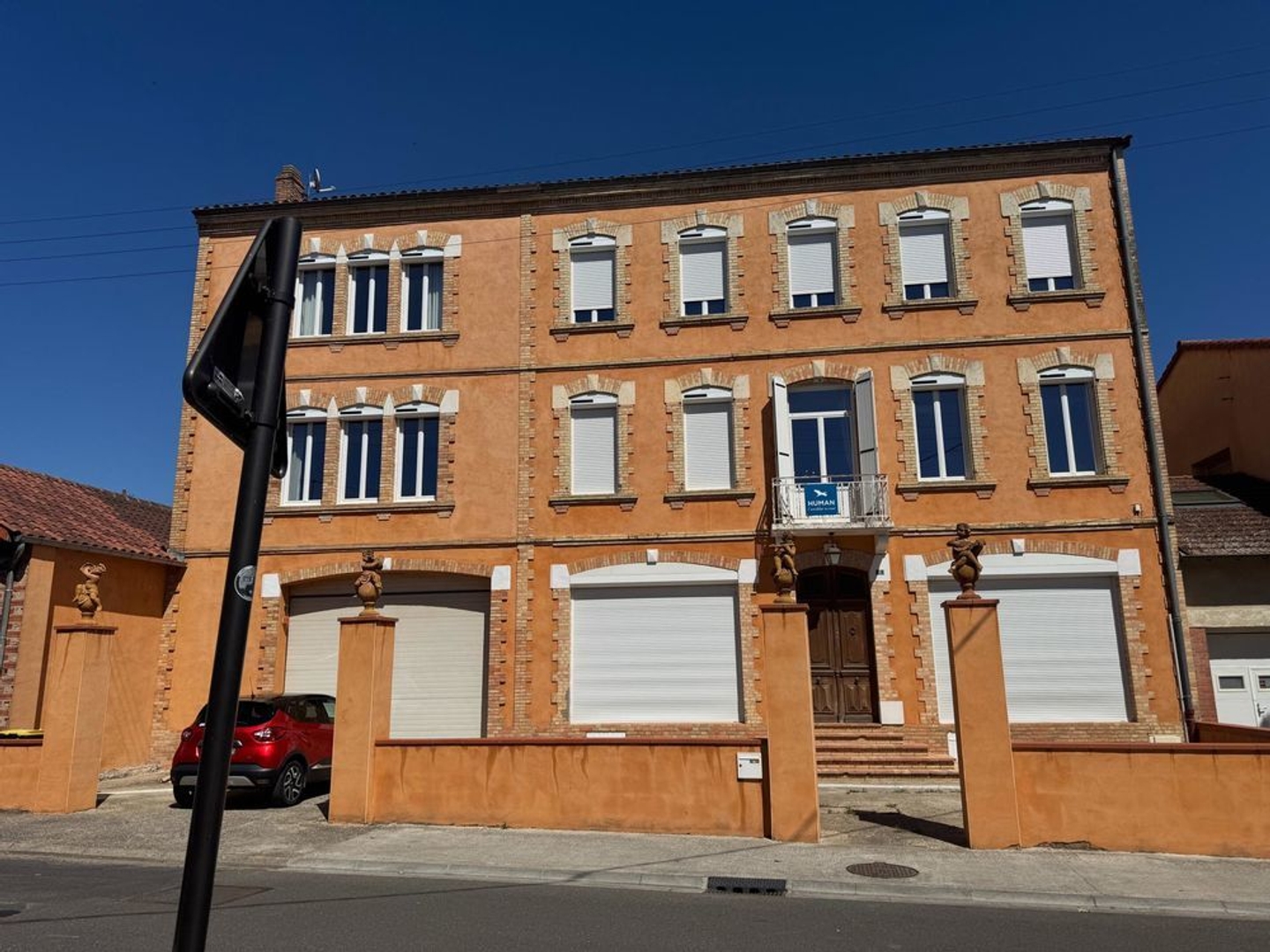 maison bourgeoise situé idealement