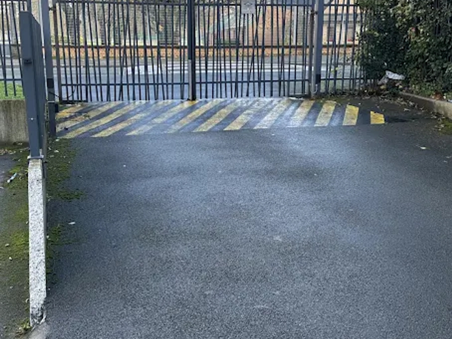 Parking / garage / box à vendre - 15m2 - Lille (59000)