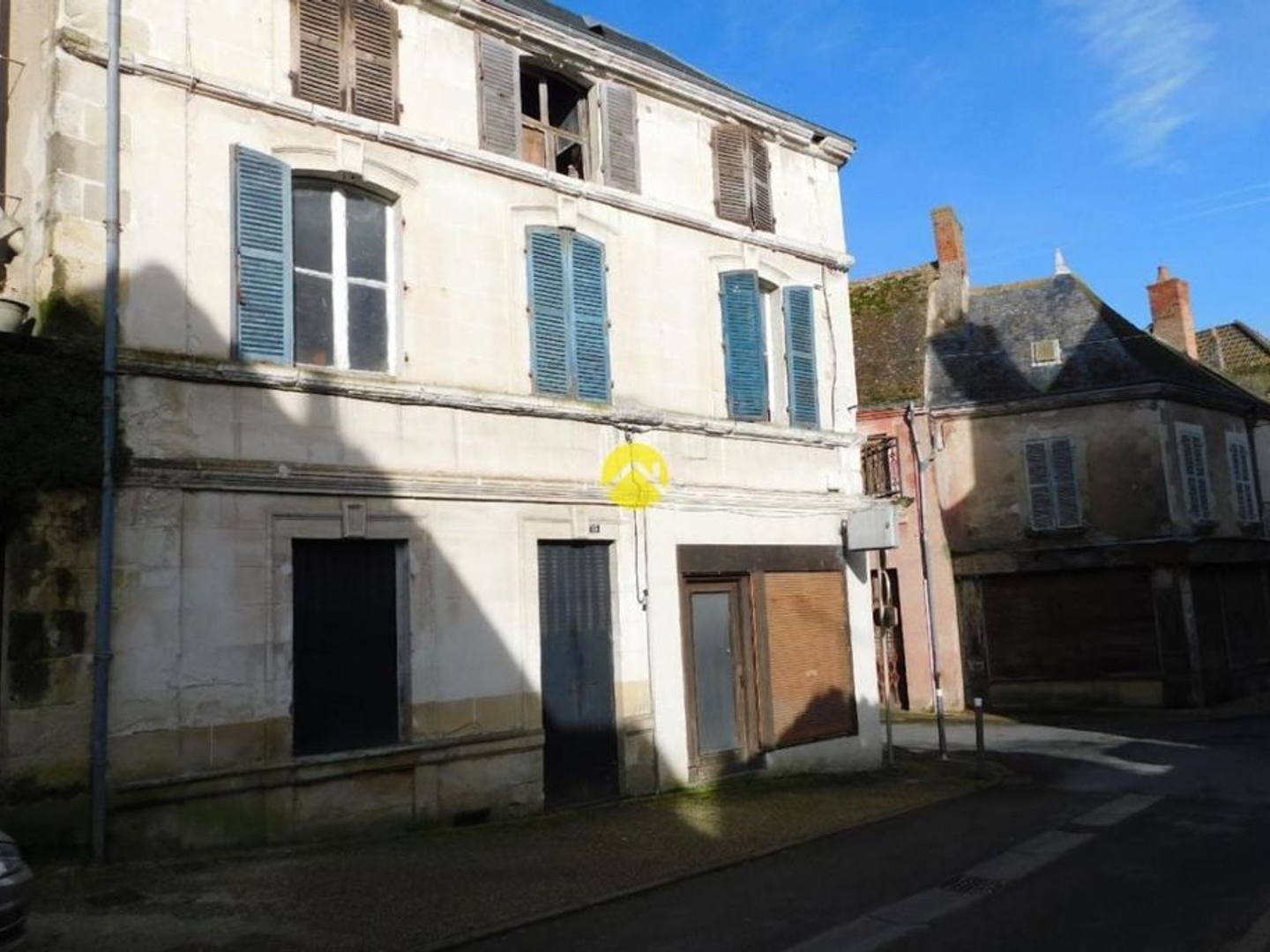 ENSEMBLE DEUX IMMEUBLES