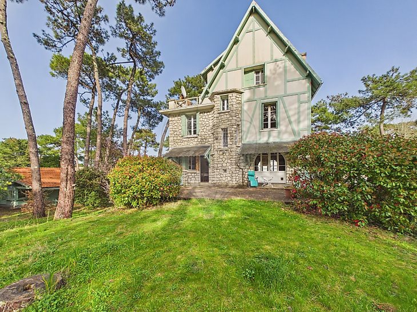 Maison 7 pièces 140 m²