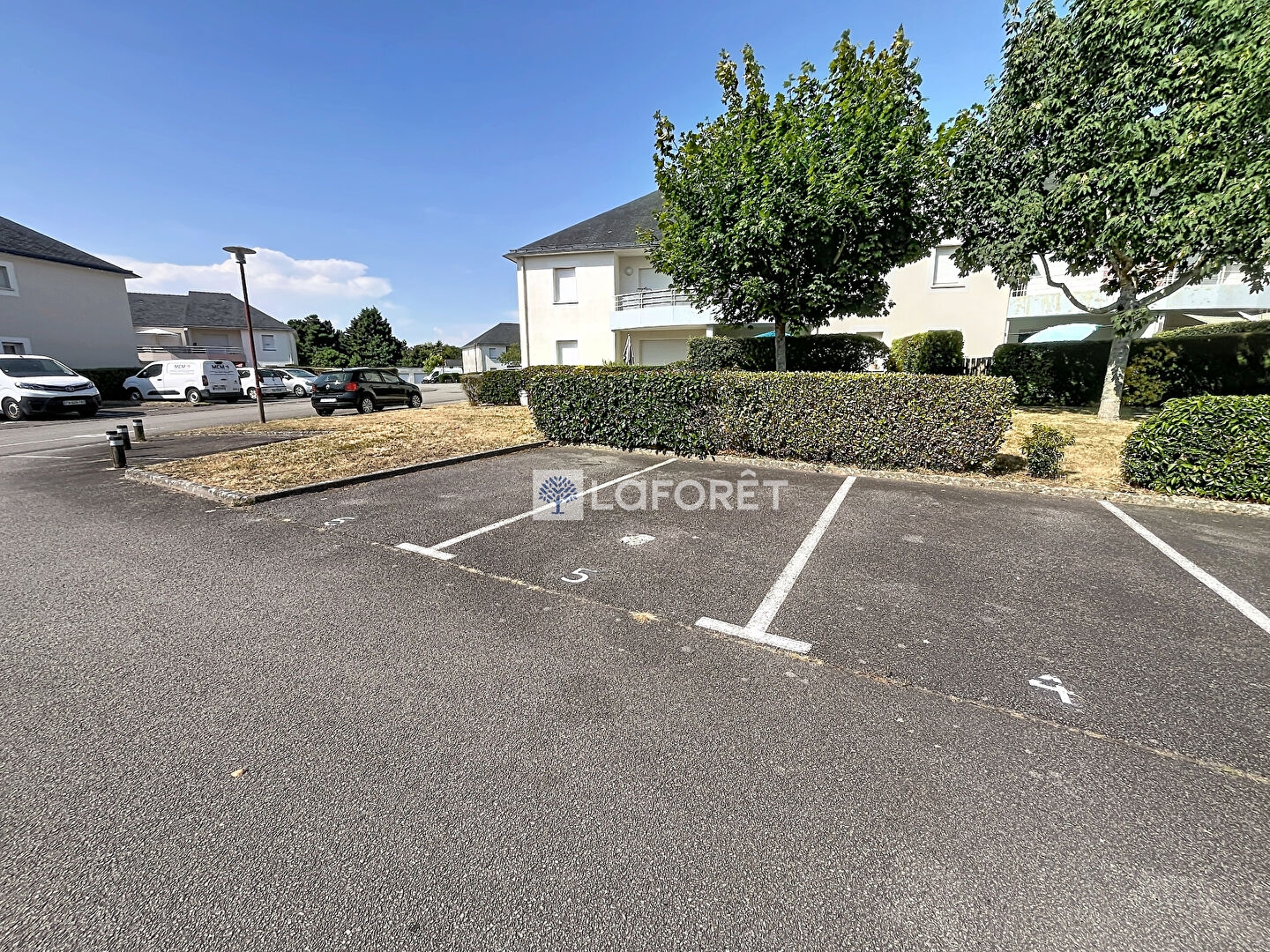 Parking / garage / box à vendre - 14m2 - Auray (56400)