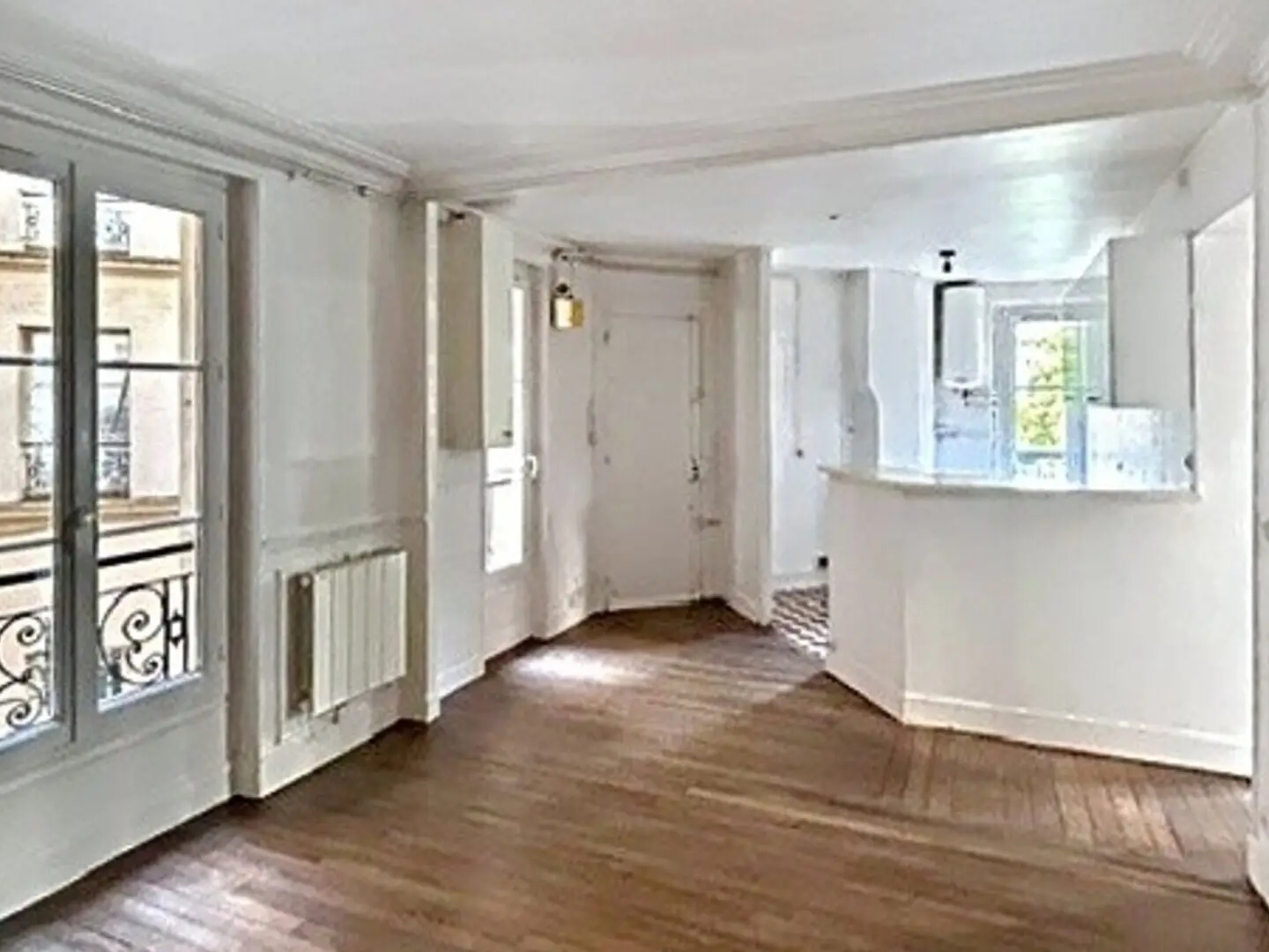 Magasin à vendre - 3 pièces - 63m2 - Paris 10e (75010)