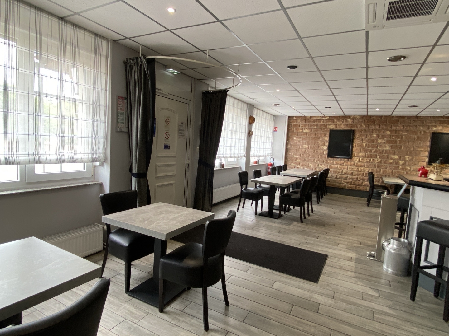 Immeuble à vendre - 450m2 - Sarreguemines (57200)