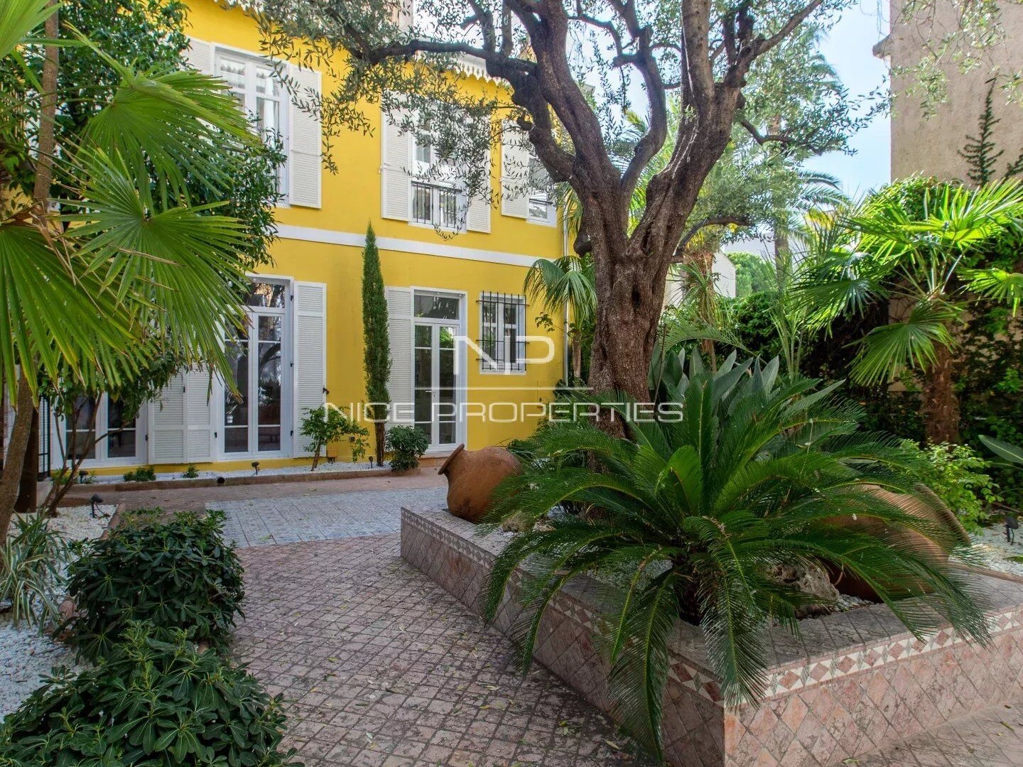 Maison à vendre - 4 pièces - 130m2 - Cannes (06400)