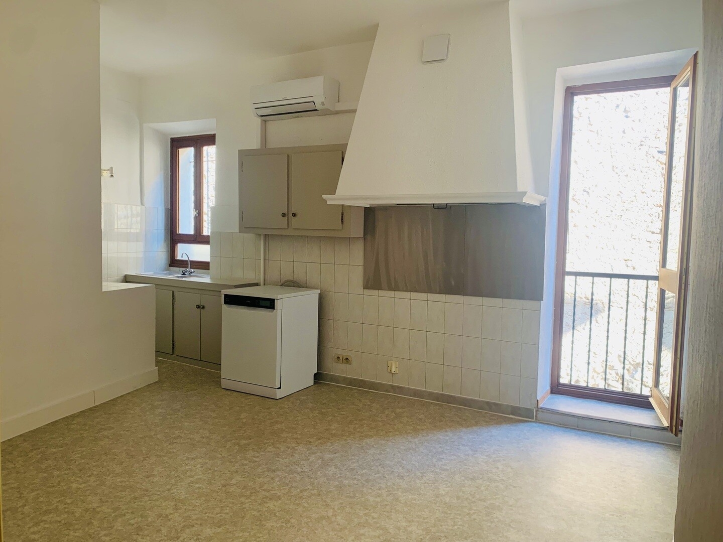 Maison à vendre - 5 pièces - 73m2 - Vinça (66320)