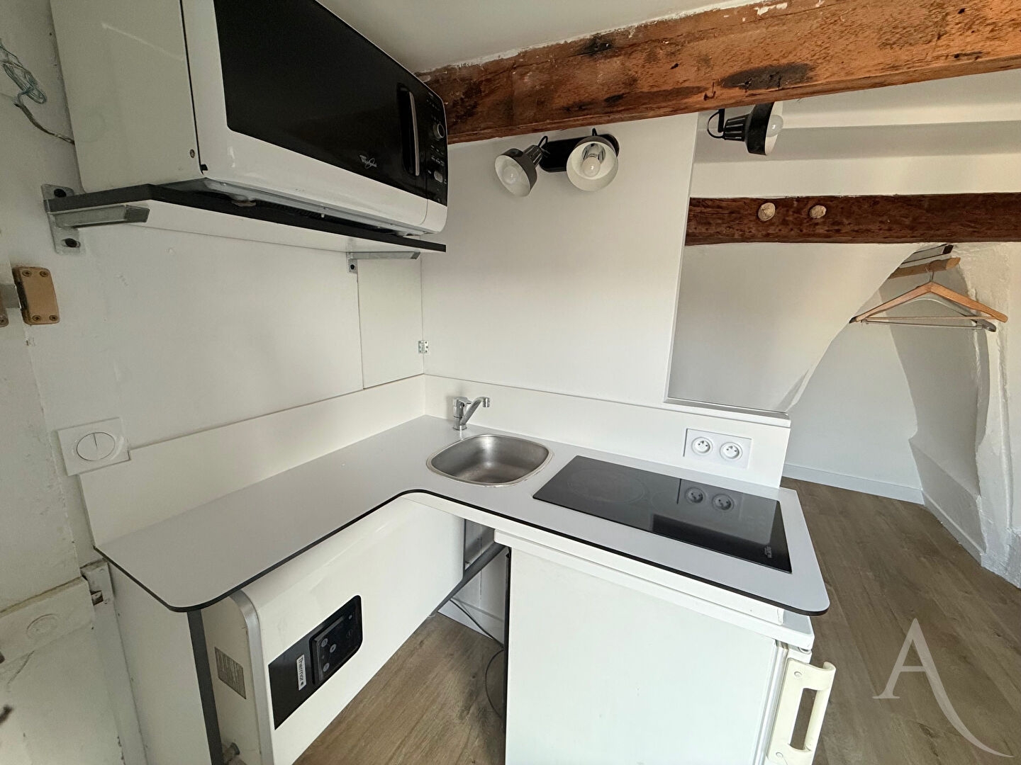 Appartement à vendre - 1 pièce - 7m2 - Caen (14000)