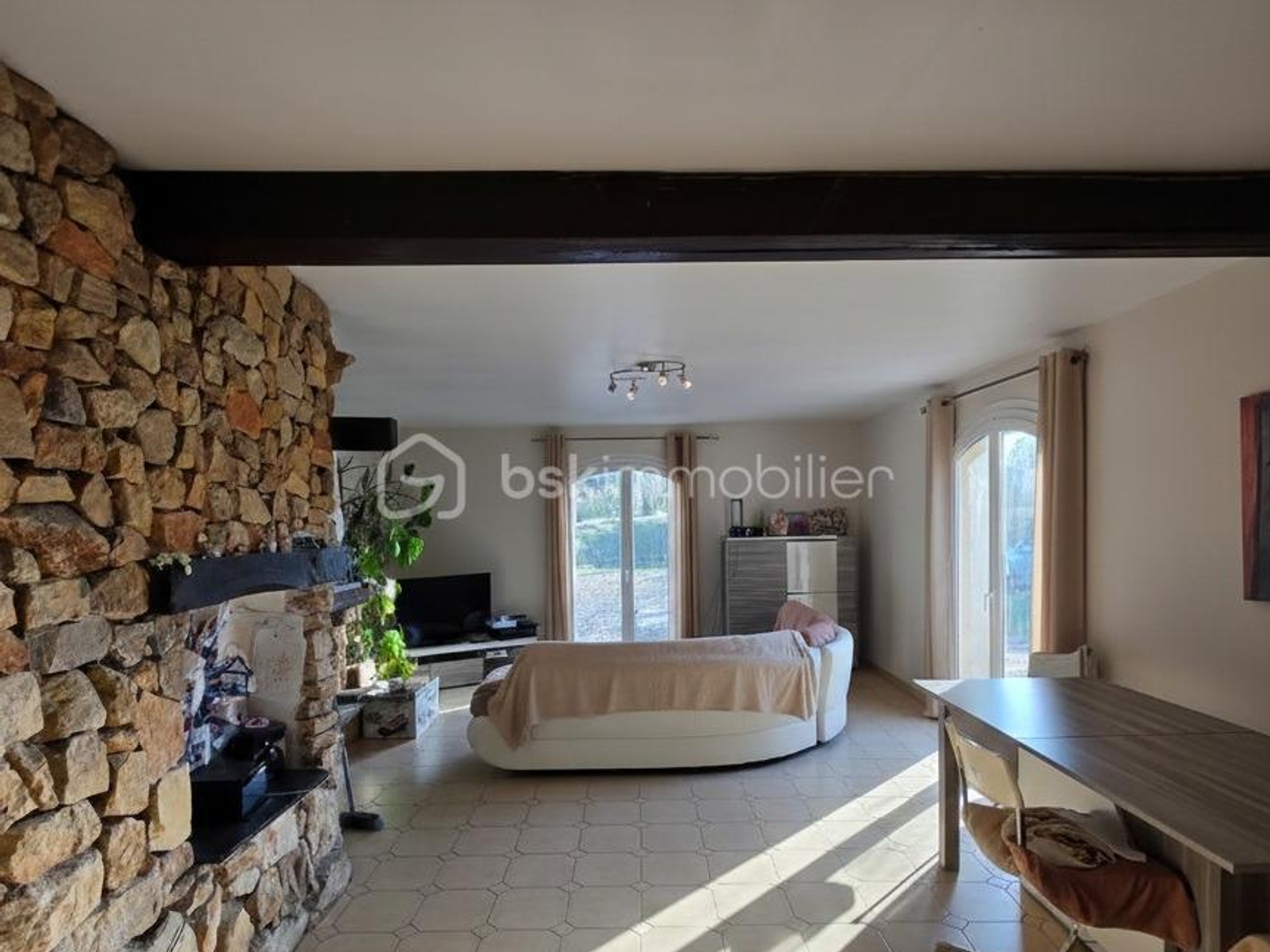 Maison à vendre - 4 pièces - 115m2 - Tourrettes (83440)
