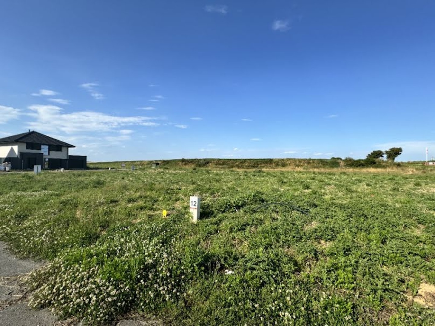 Terrain 432 m²