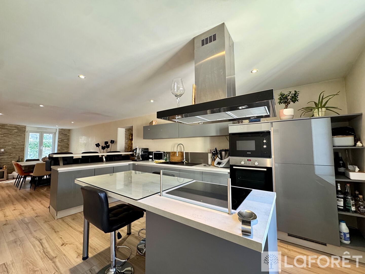 Appartement à vendre - 4 pièces - 111m2 - Épinal (88000)