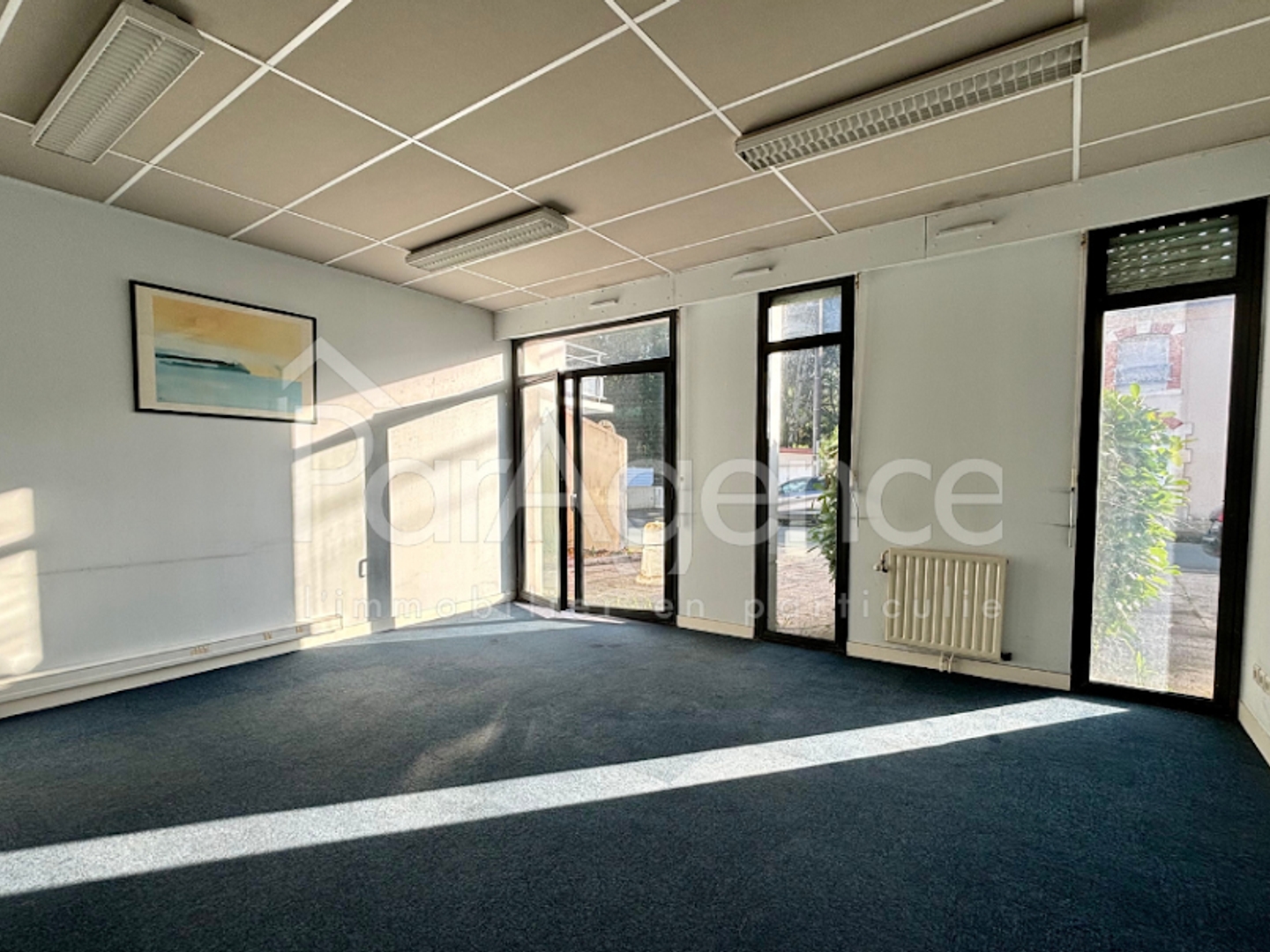 Bureaux à vendre - 140m2 - Saint-Georges-De-... (17110)