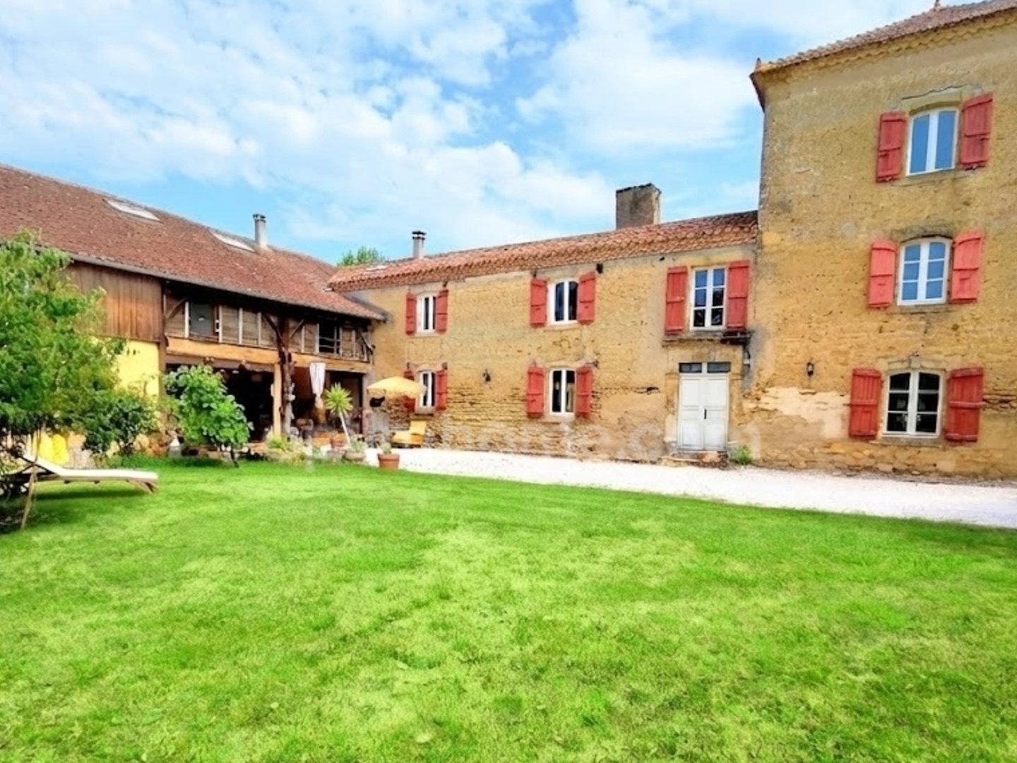 Maison à vendre - 24 pièces - 771m2 - Miélan (32170)