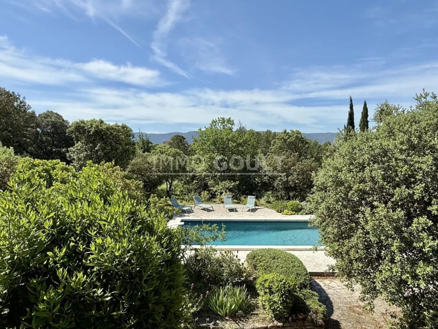 Maison à vendre - 296m2 - Goult (84220)