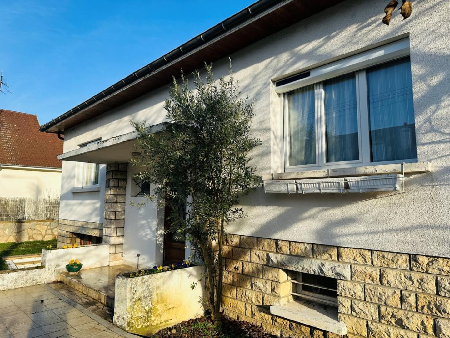 Maison à vendre - 7 pièces - 137m2 - Dijon (21000)