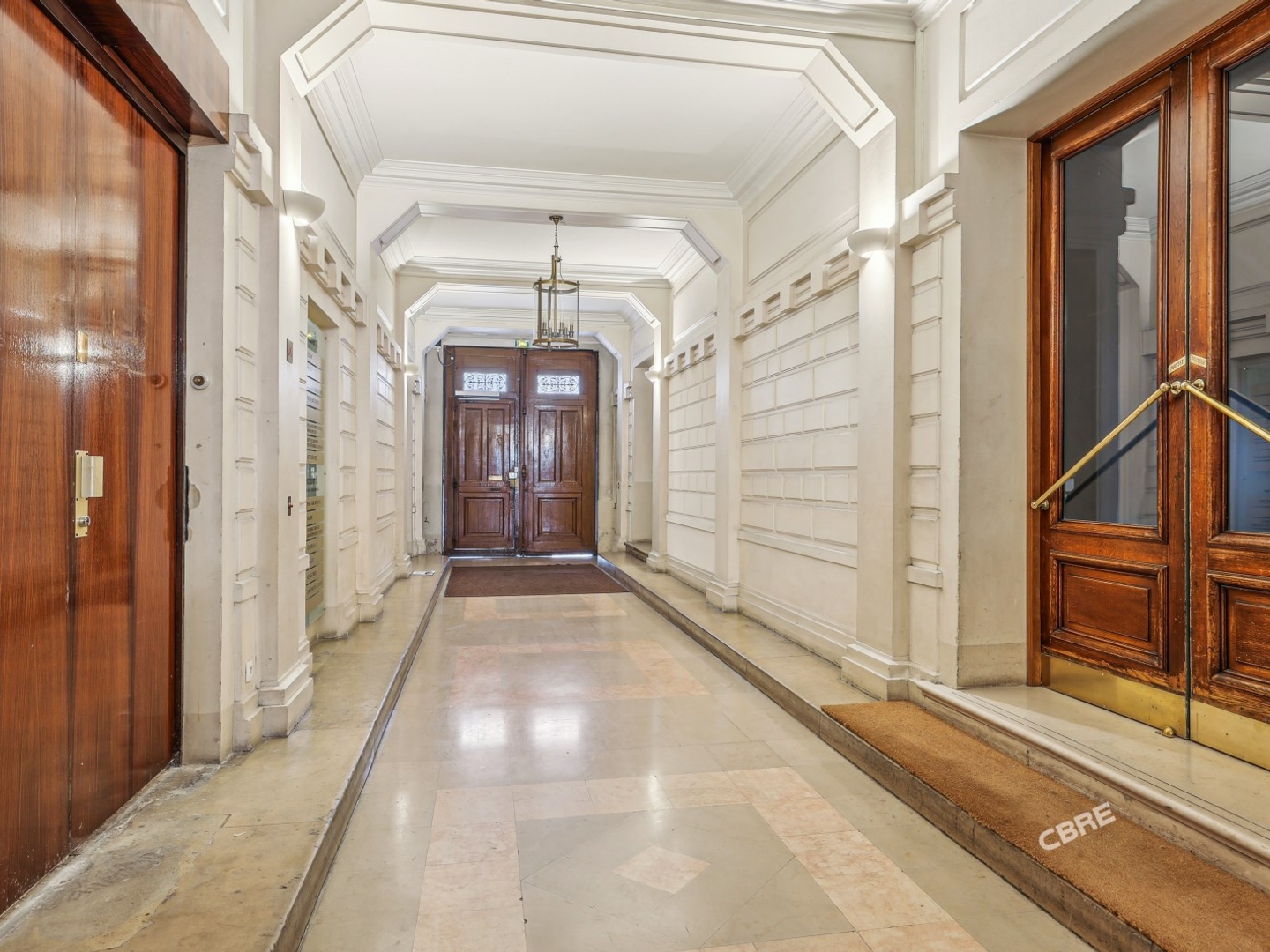 Locaux à vendre - 173m2 - Paris 8e (75008)