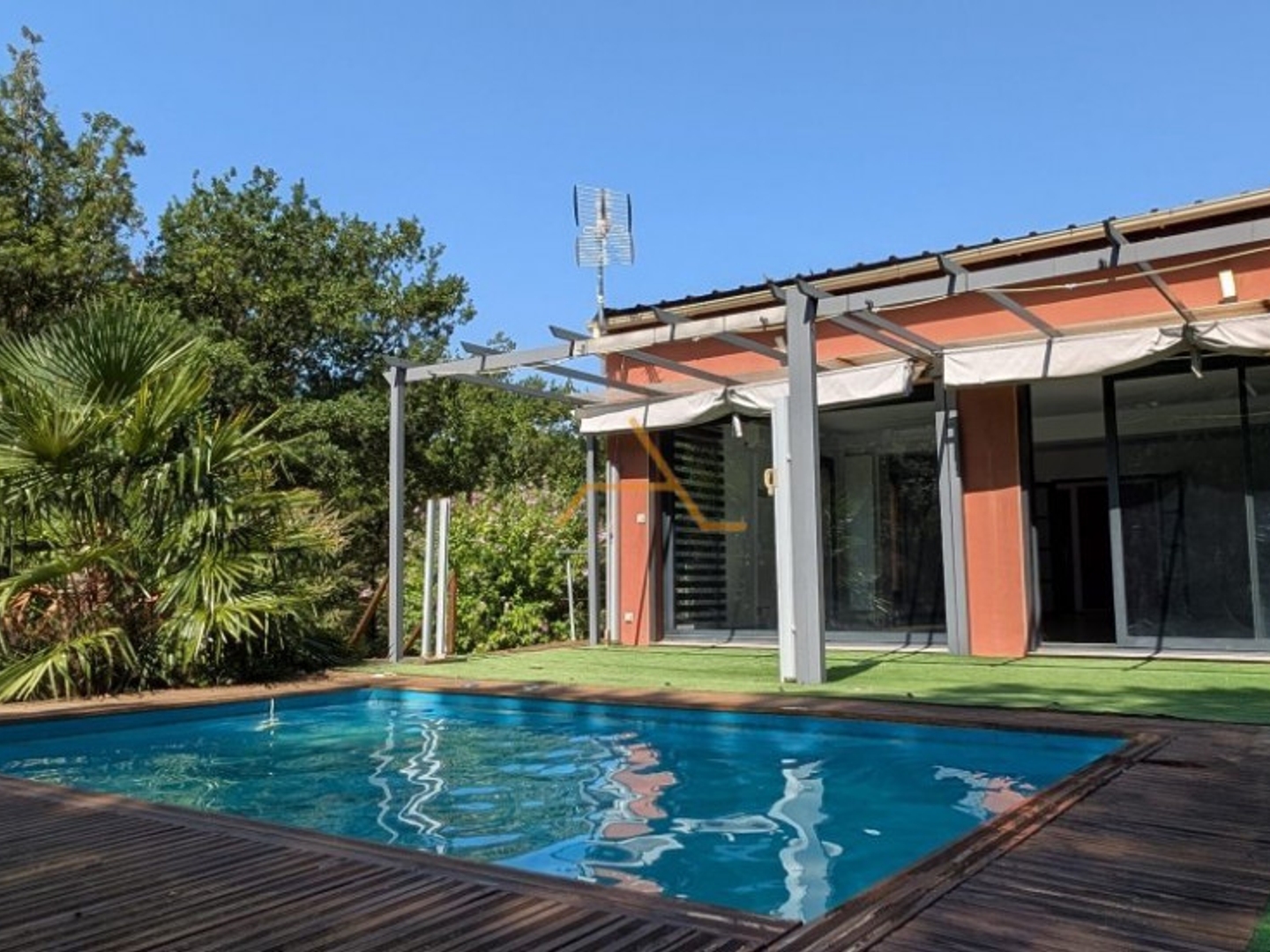 Villa 7 pièces 170 m²