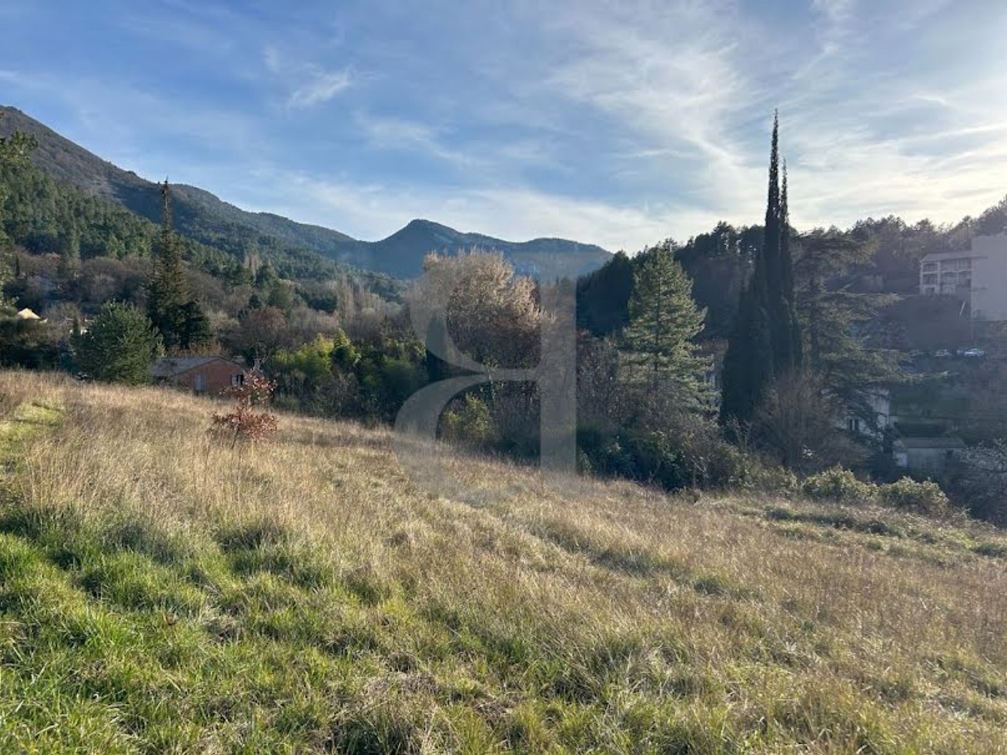 Terrain 1337 m²