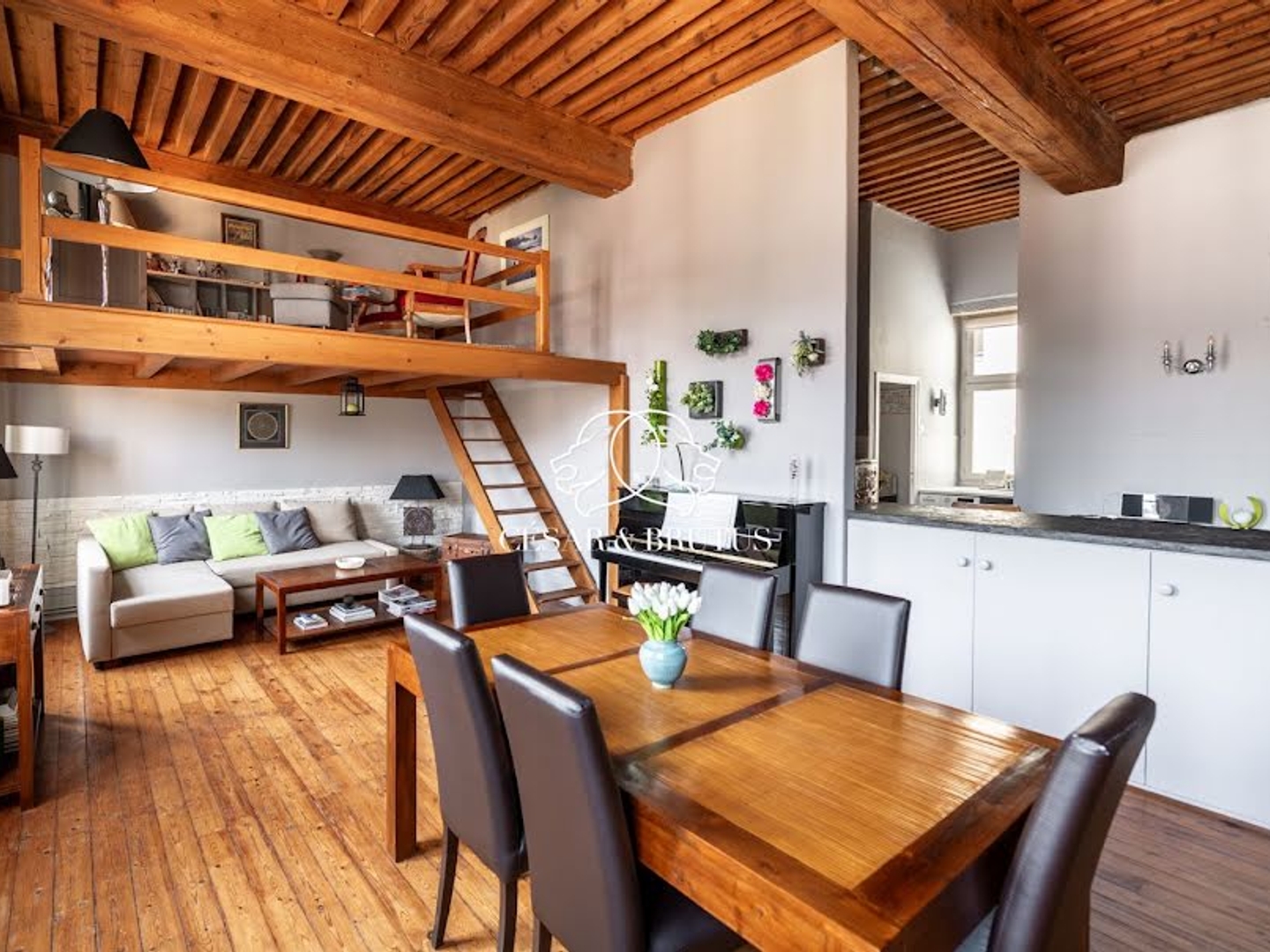Appartement à vendre - 2 pièces - 63m2 - Lyon 4e (69004)