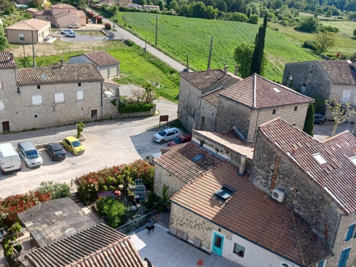 Gîte au coeur de chandolas avec possibilité d'exploitation commerciale immediate