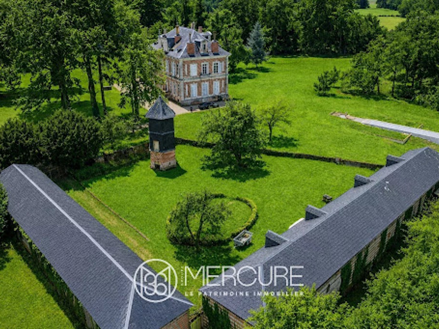 Maison à vendre - 12 pièces - 453m2 - Amiens (80000)