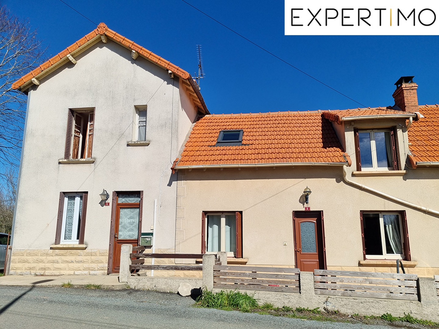 Maison à vendre - 10 pièces - 215m2 - Menat (63560)
