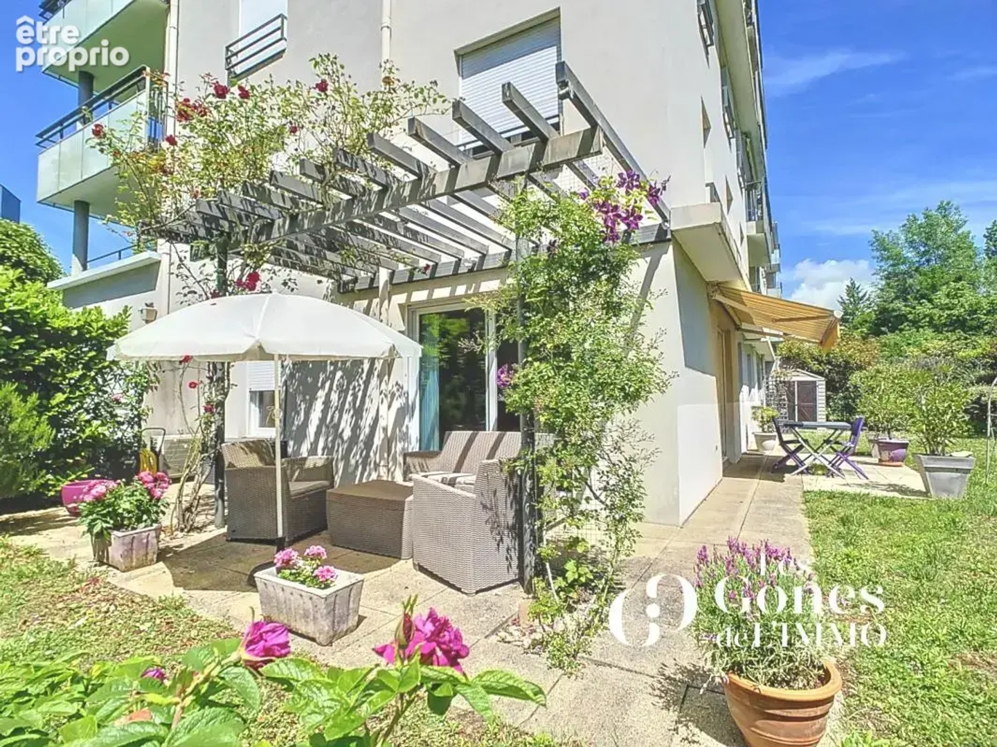 Appartement à vendre - 4 pièces - 105m2 - Tassin-La-Demi-Lune (69160)