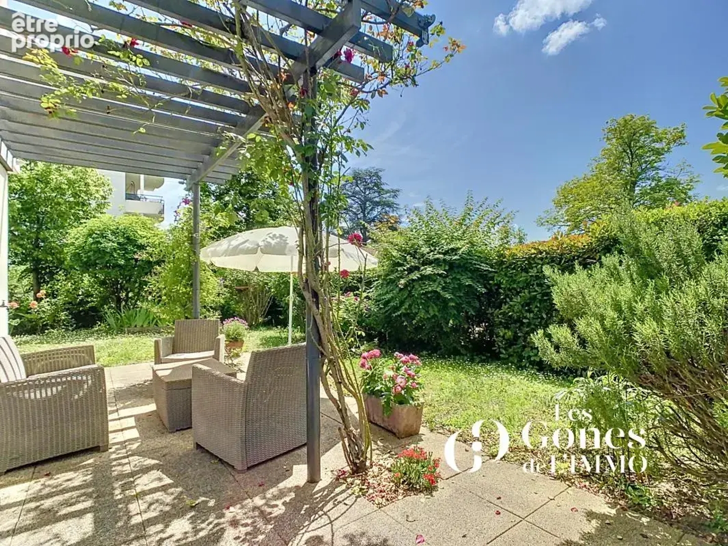 Appartement à vendre - 4 pièces - 105m2 - Tassin-La-Demi-Lune (69160)