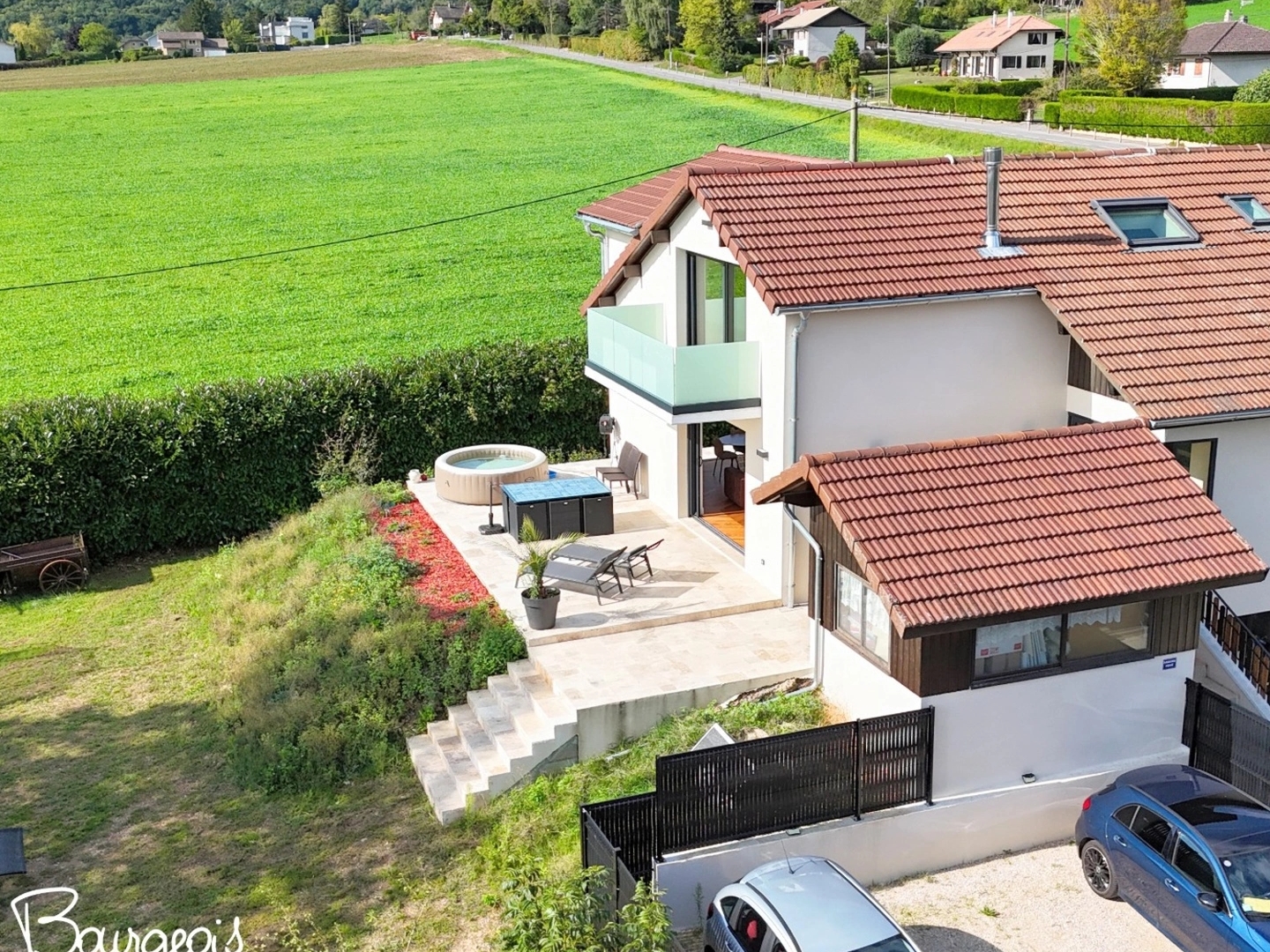 Maison à vendre - 6 pièces - 178m2 - Divonne-Les-Bains (01220)