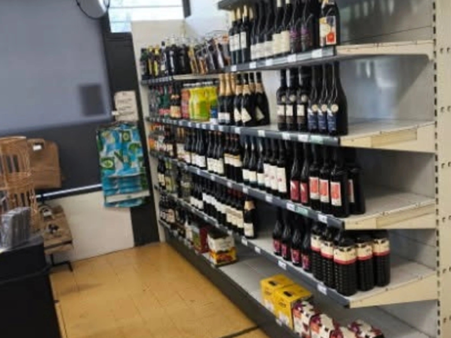 Magasin à vendre - 167m2 - Alès (30100)