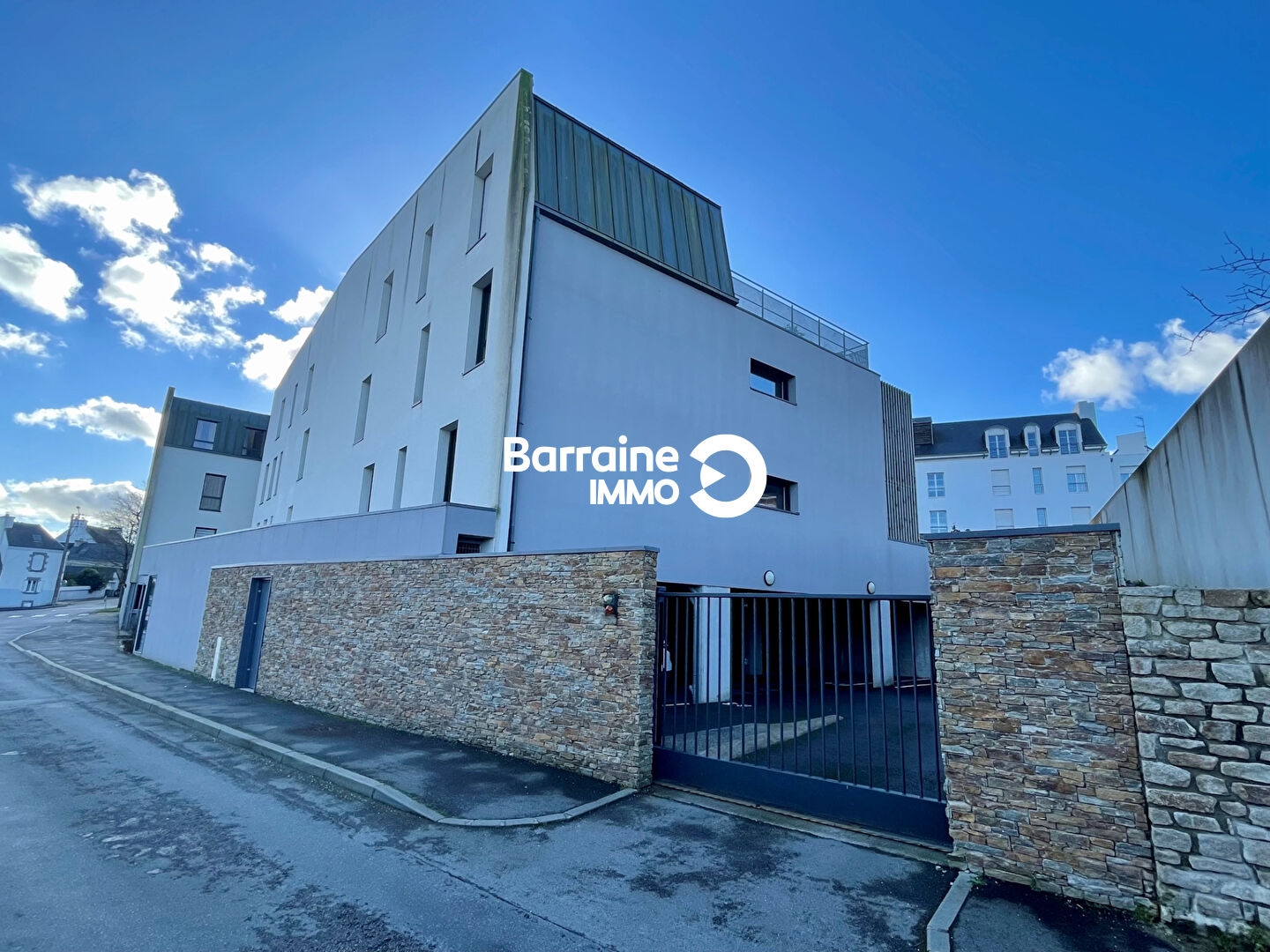 Parking / garage / box à vendre - Saint-Renan (29290)