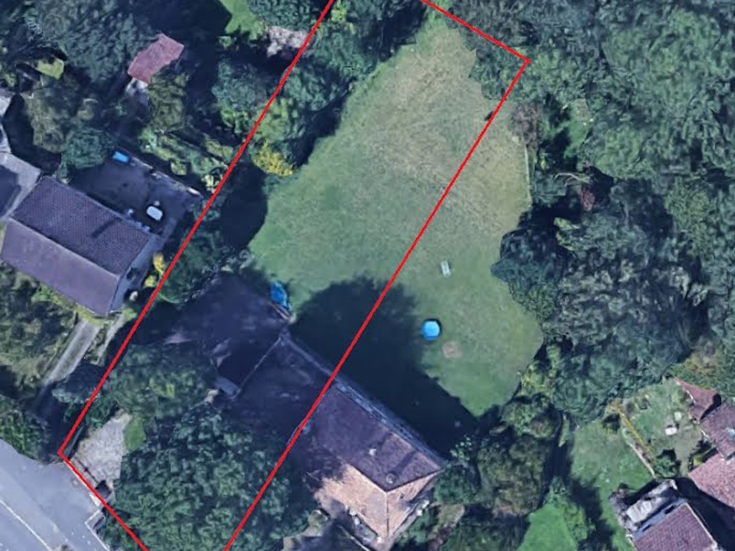 Terrain 1579 m²