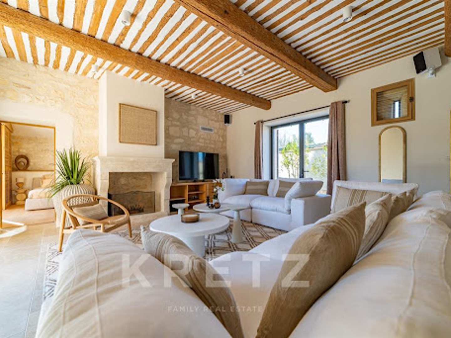 Maison à vendre - 8 pièces - 300m2 - Paradou (13520)