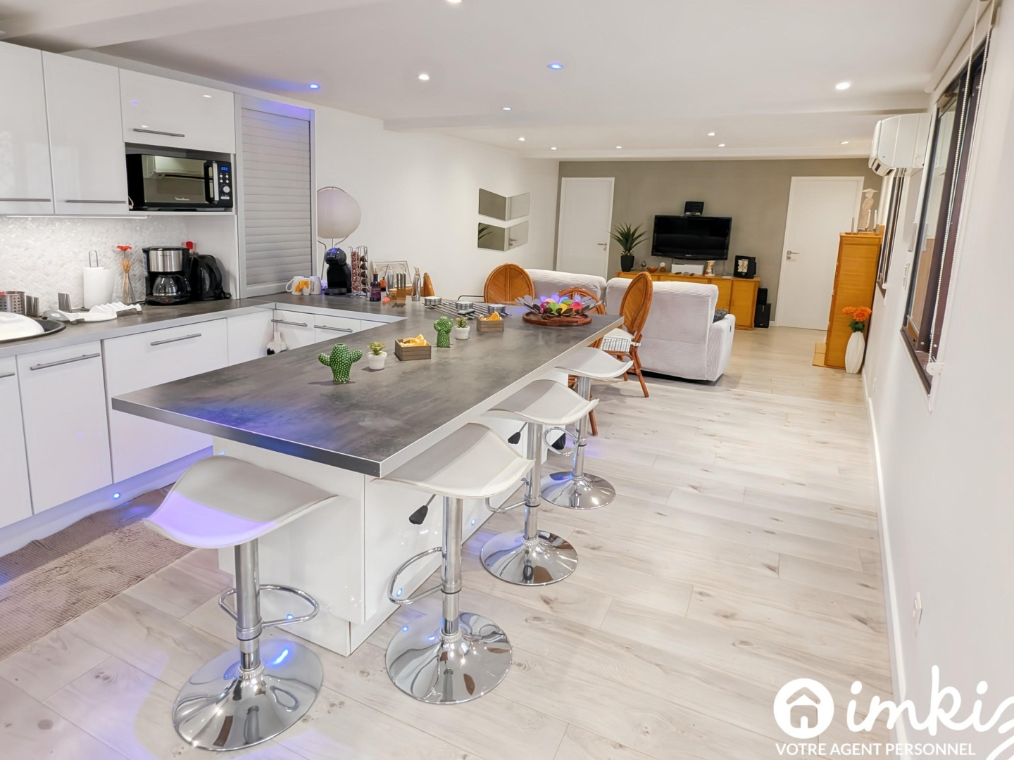 Rare Écusson : 61m² + Terrasse