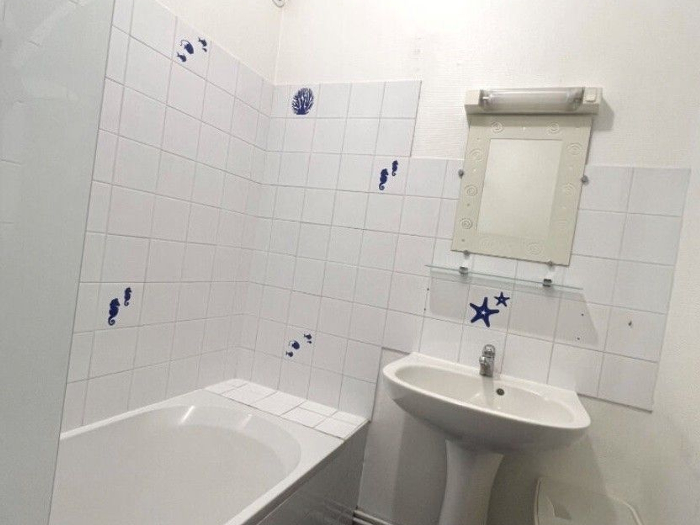 Appartement à vendre - 1 pièce - 25m2 - Fontainebleau (77300)