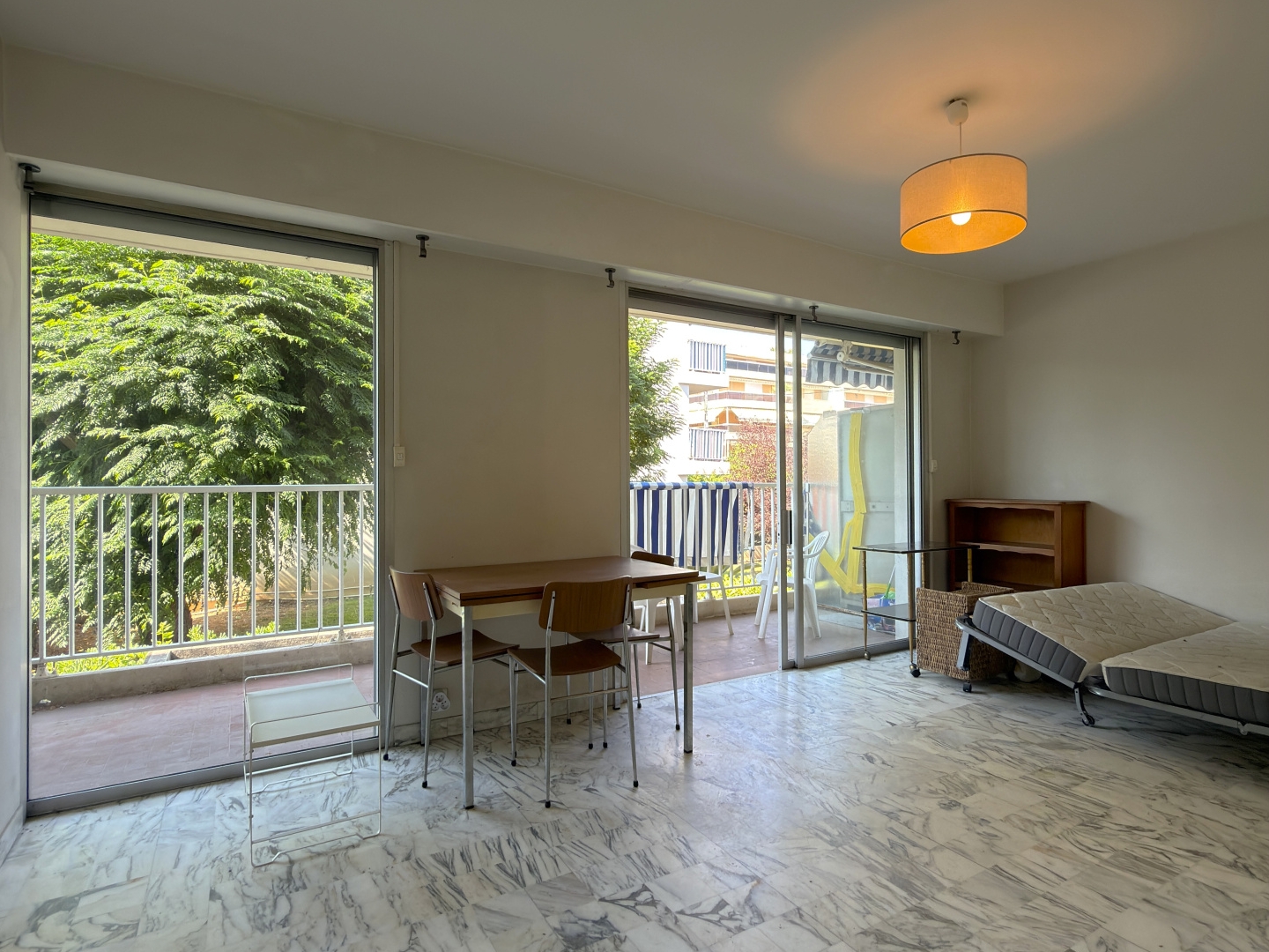 Appartement à vendre - 1 pièce - 27m2 - Cagnes-Sur-Mer (06800)
