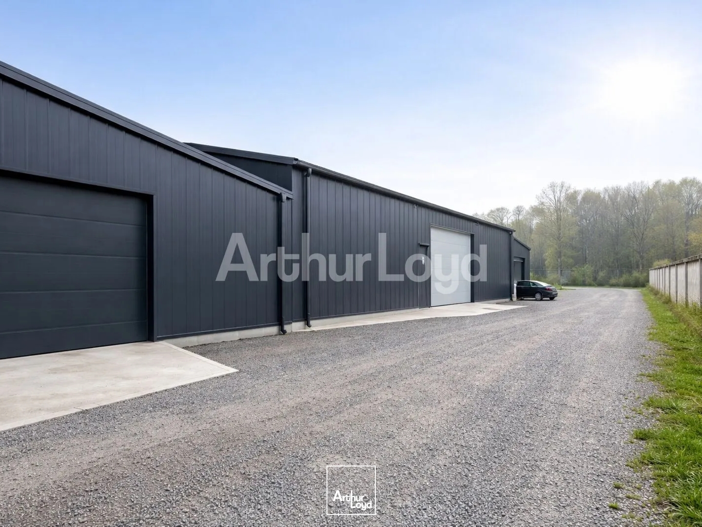 Entrepôt et bureaux à vendre ou à louer sur le secteur de Valenciennes