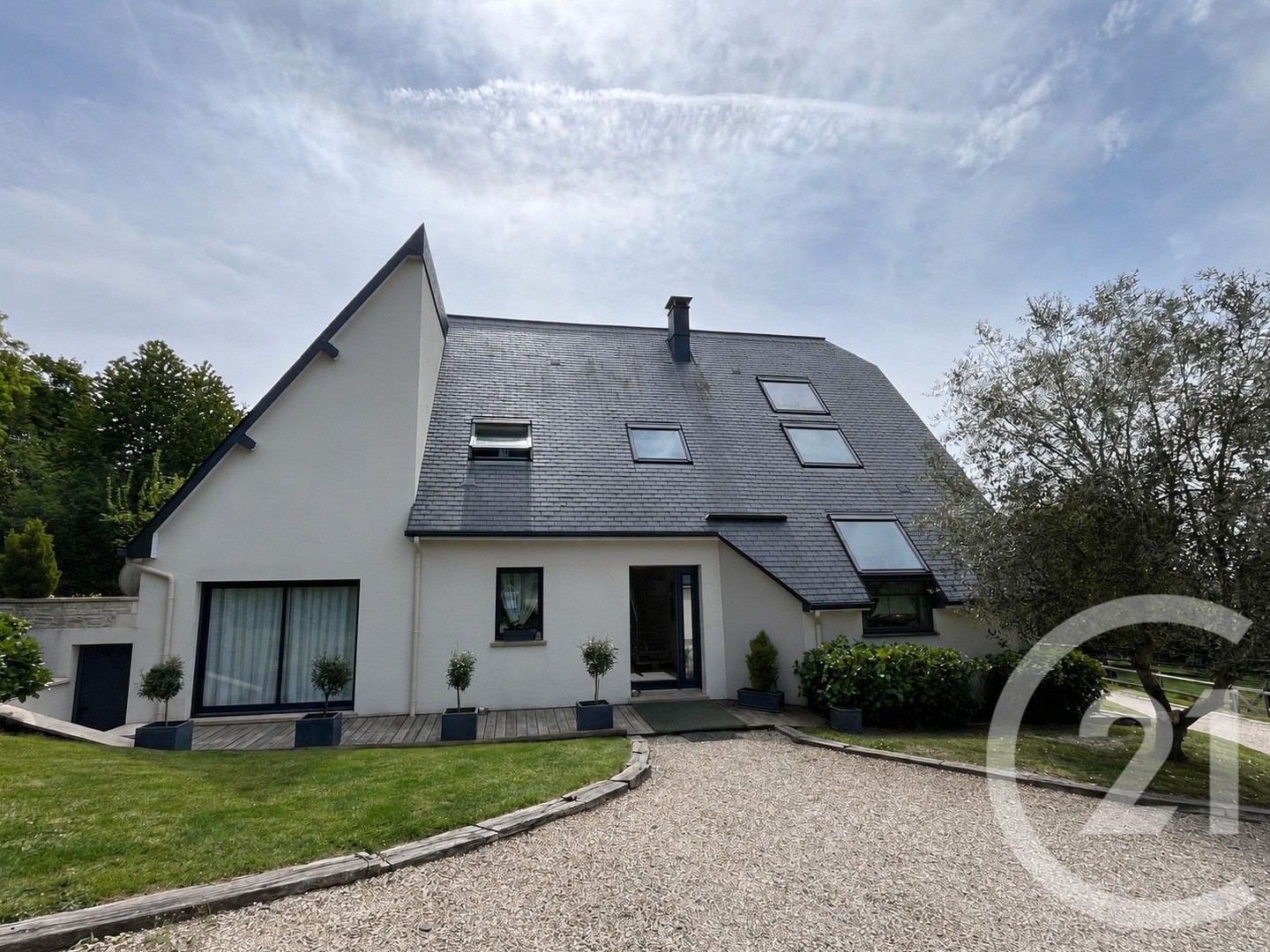 Maison 6 pièces 153 m²