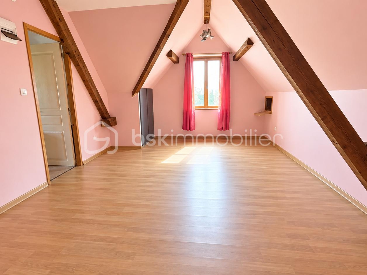 Magasin à vendre - 7 pièces - 364m2 - Châtenois (67730)