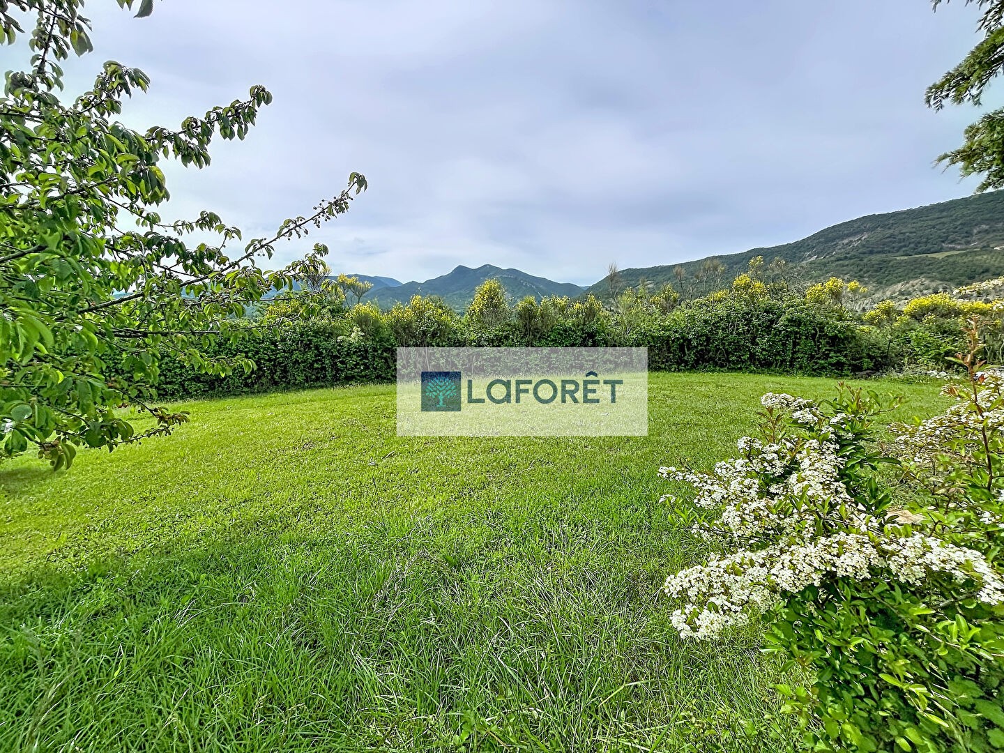 Terrain à vendre - 1187m2 - Condorcet (26110)
