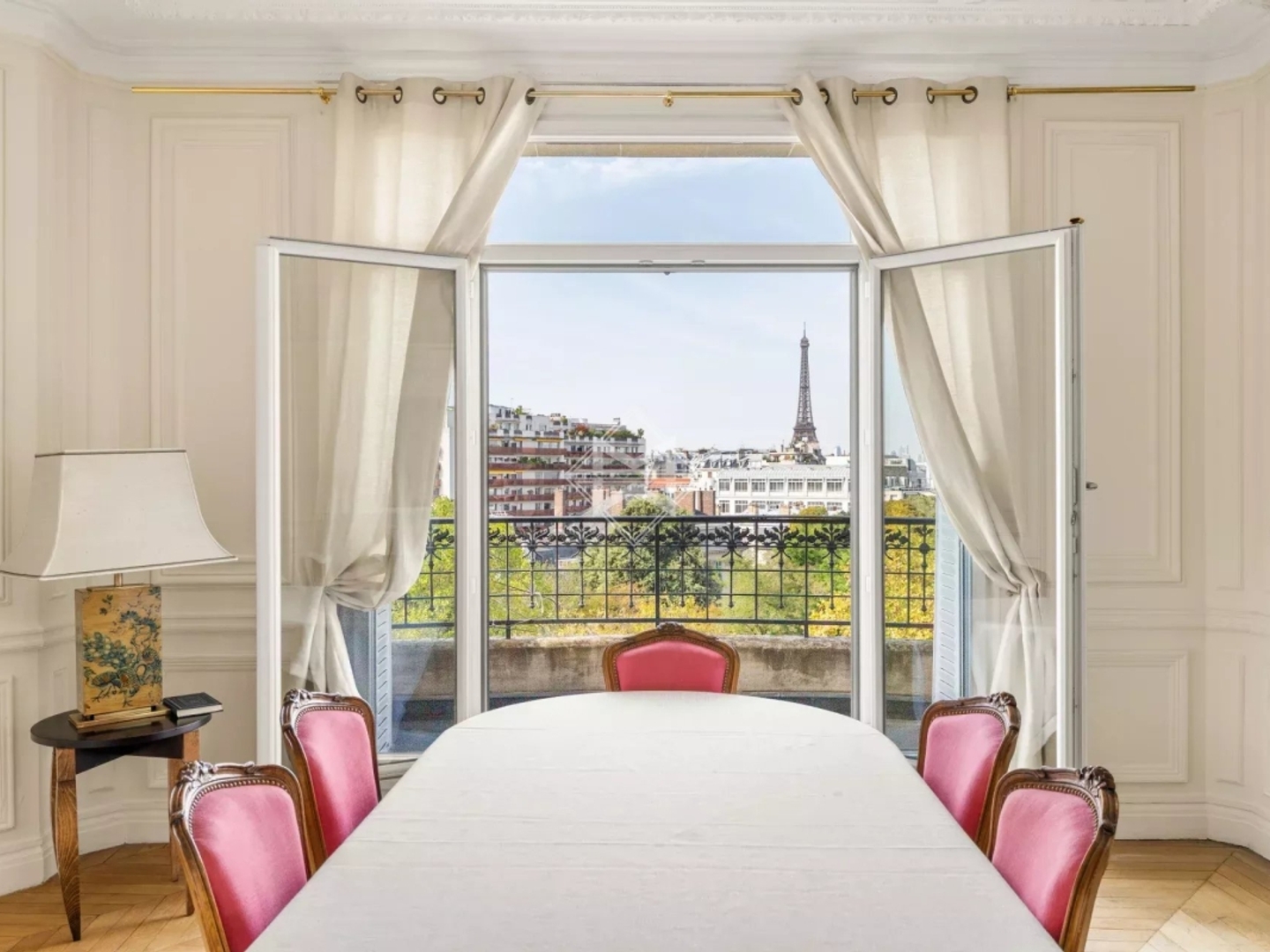 Appartement à vendre - 4 pièces - 211m2 - Paris 7e (75007)