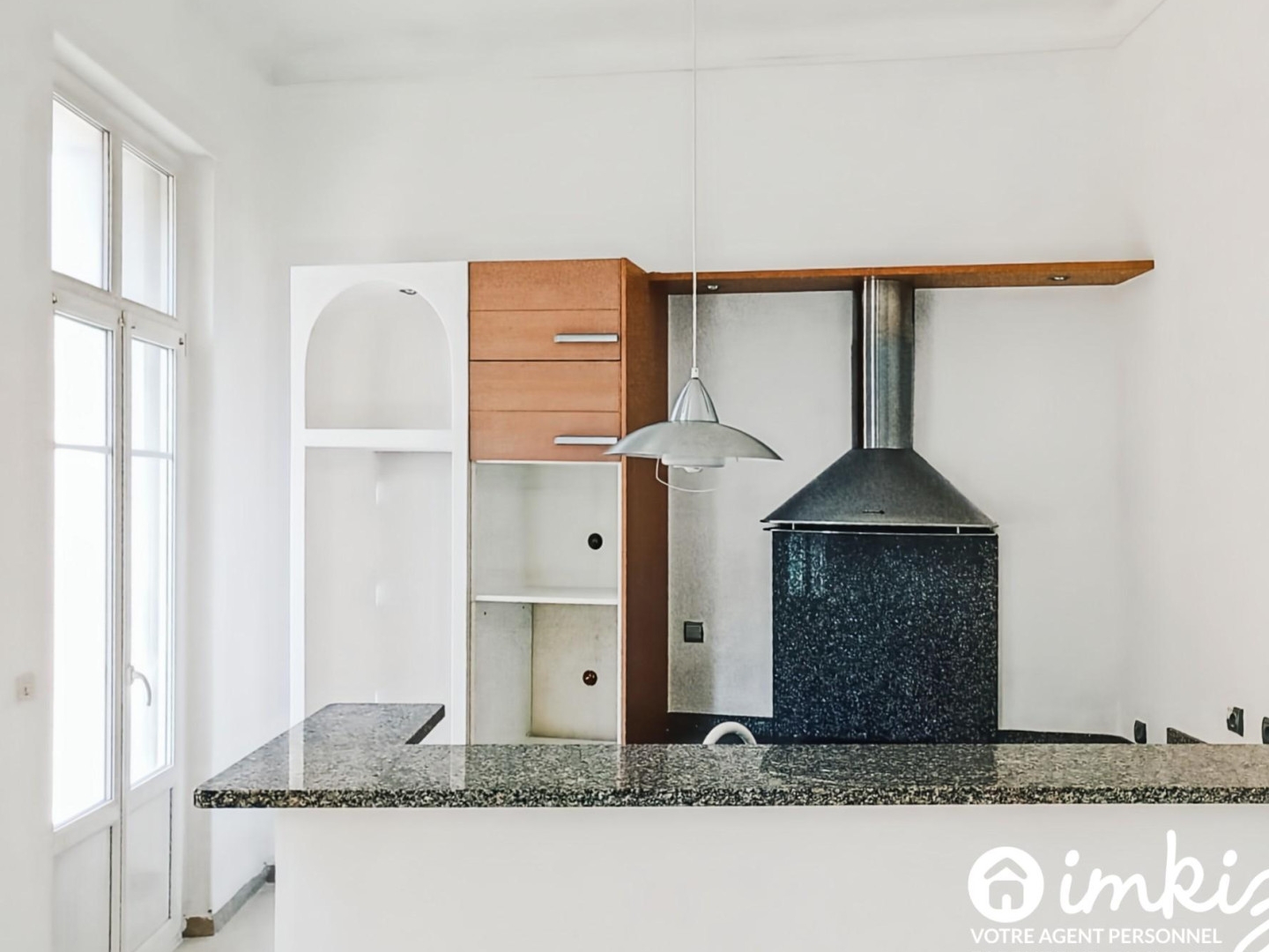 T4 de 80 m² repeint, gros potentiel